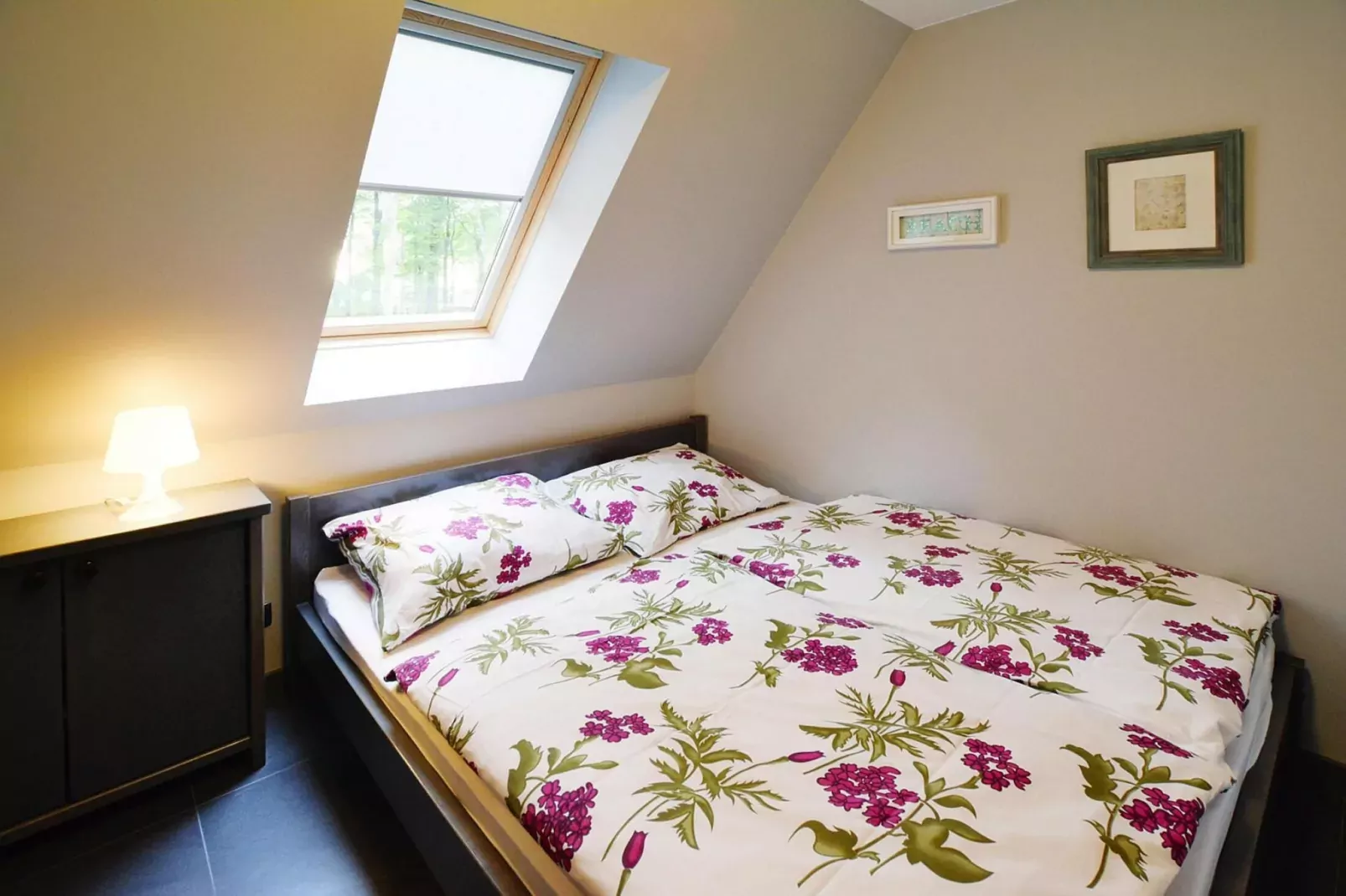 Apartamenty wakacyjne dla 5 osób Rewal-Schlafzimmer