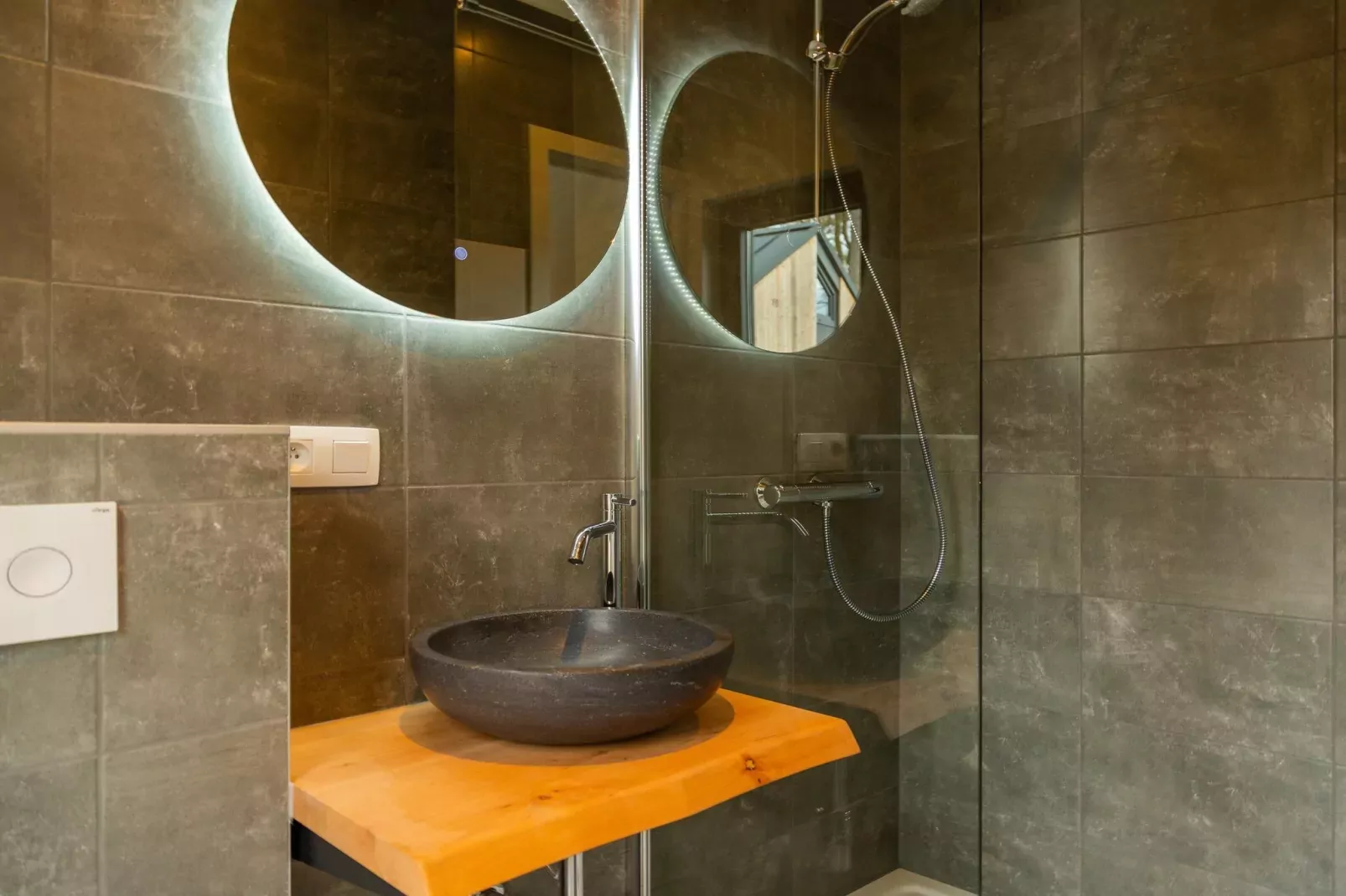 Resort Hoge Kempen 12-Bathroom