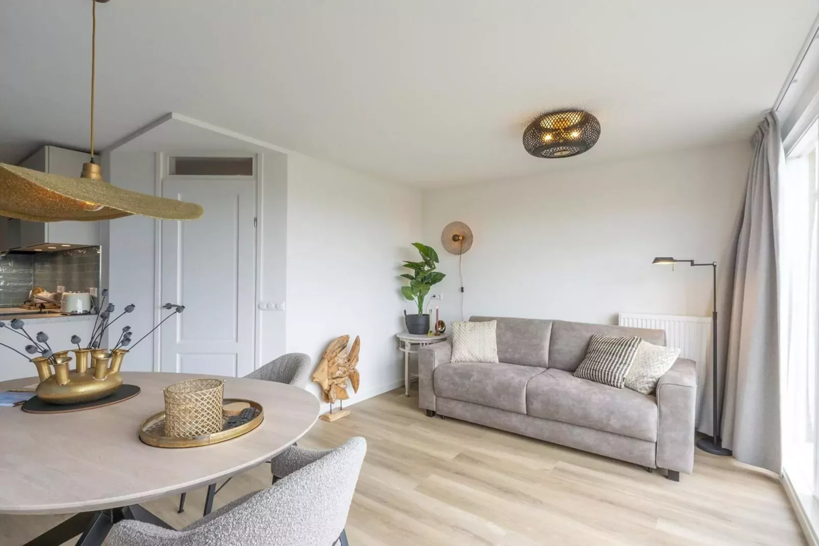 Wijde Blick 301-Living room