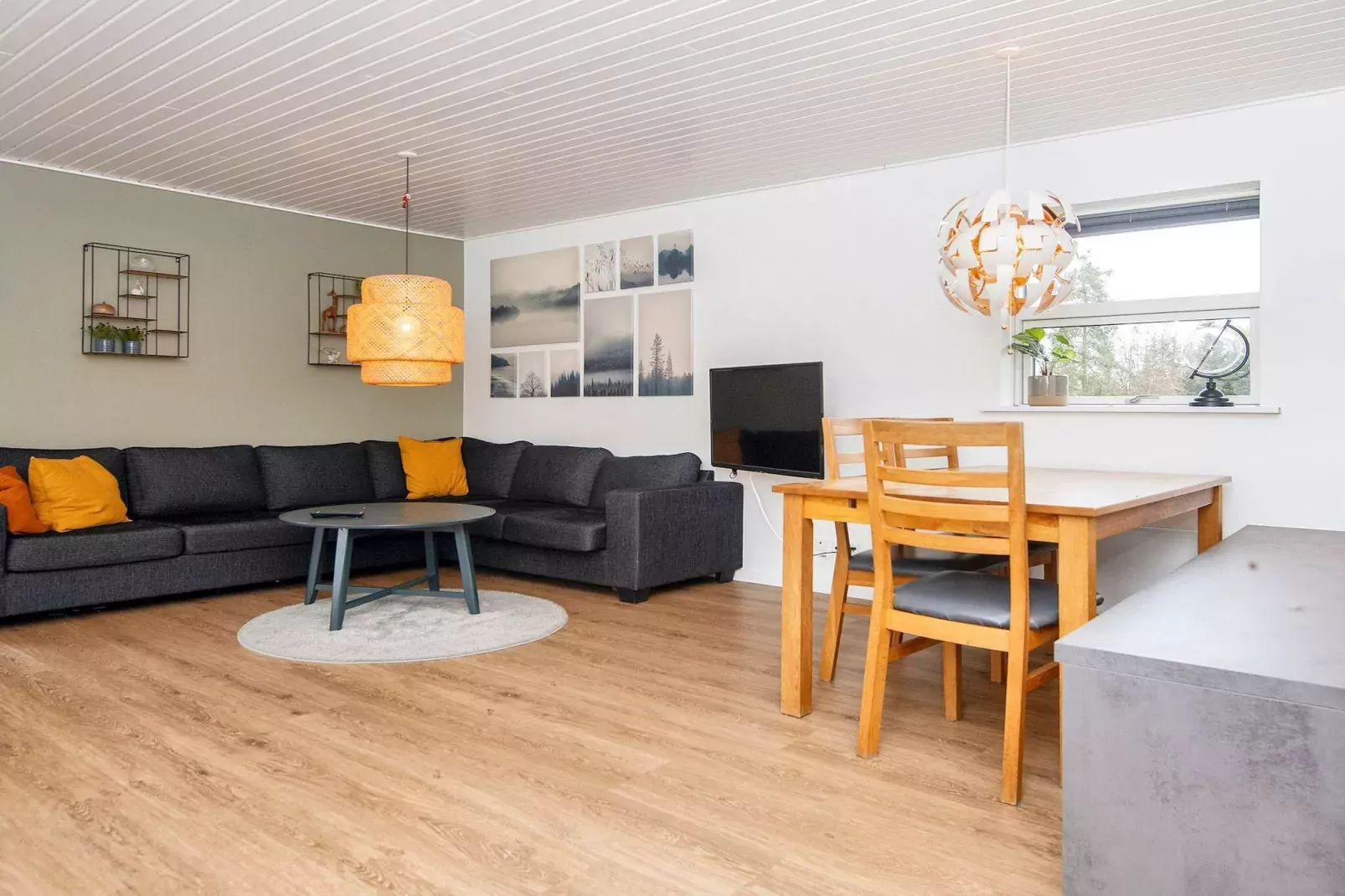 5 person holiday home in Fårvang-By Traum - Indoor