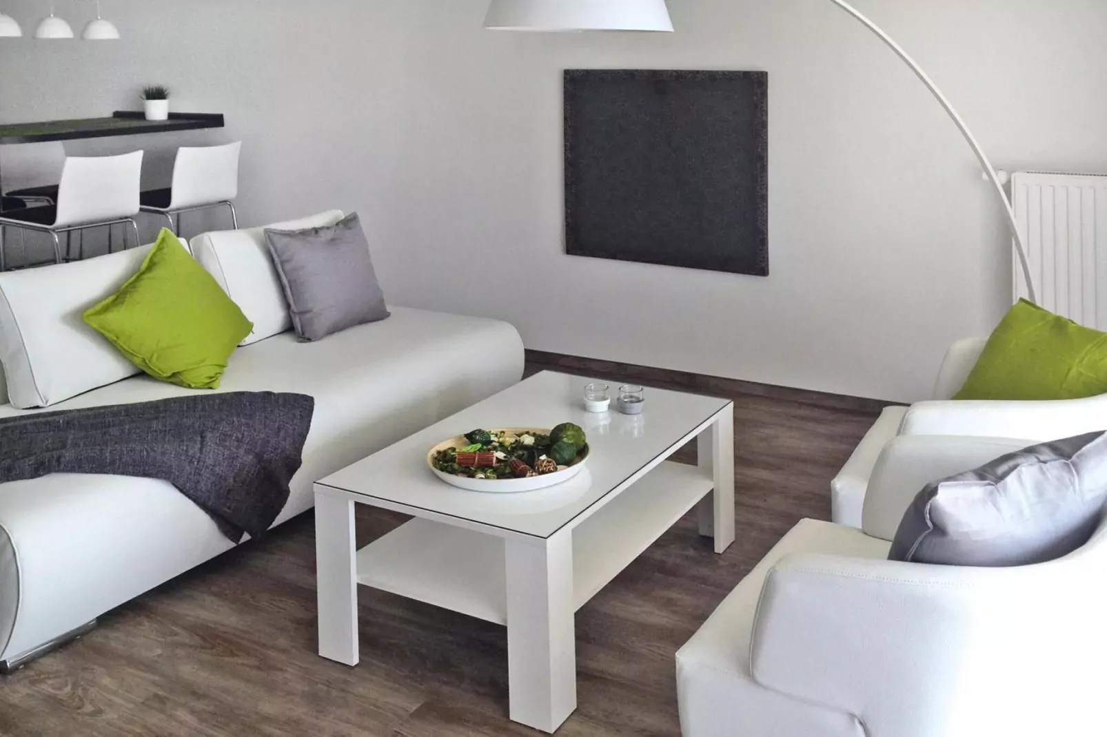 Appartements am Heidensee / EG 65qm 2 Erw u 2 Kinder-Living room