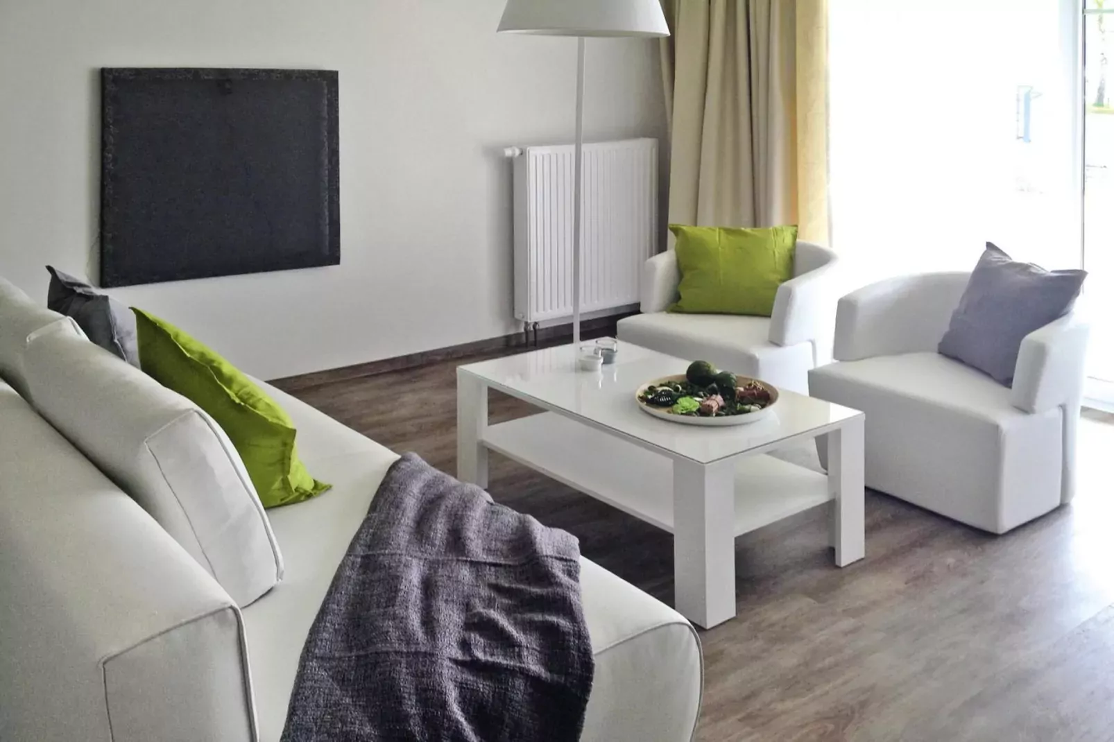 Appartements am Heidensee / EG 65qm 2 Erw u 2 Kinder-Living room