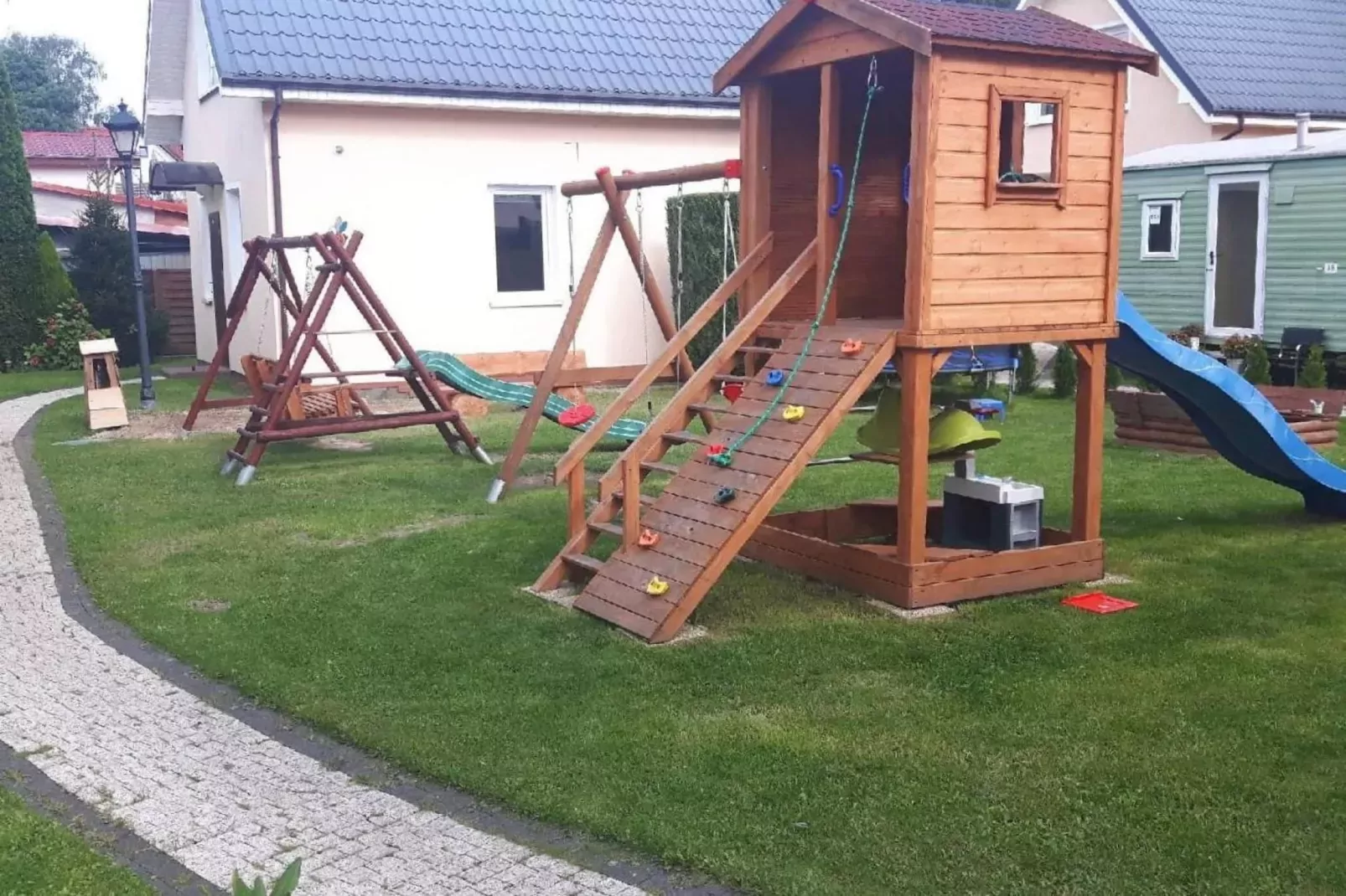 Domki wypoczynkowe Niechorze-Gardens summer