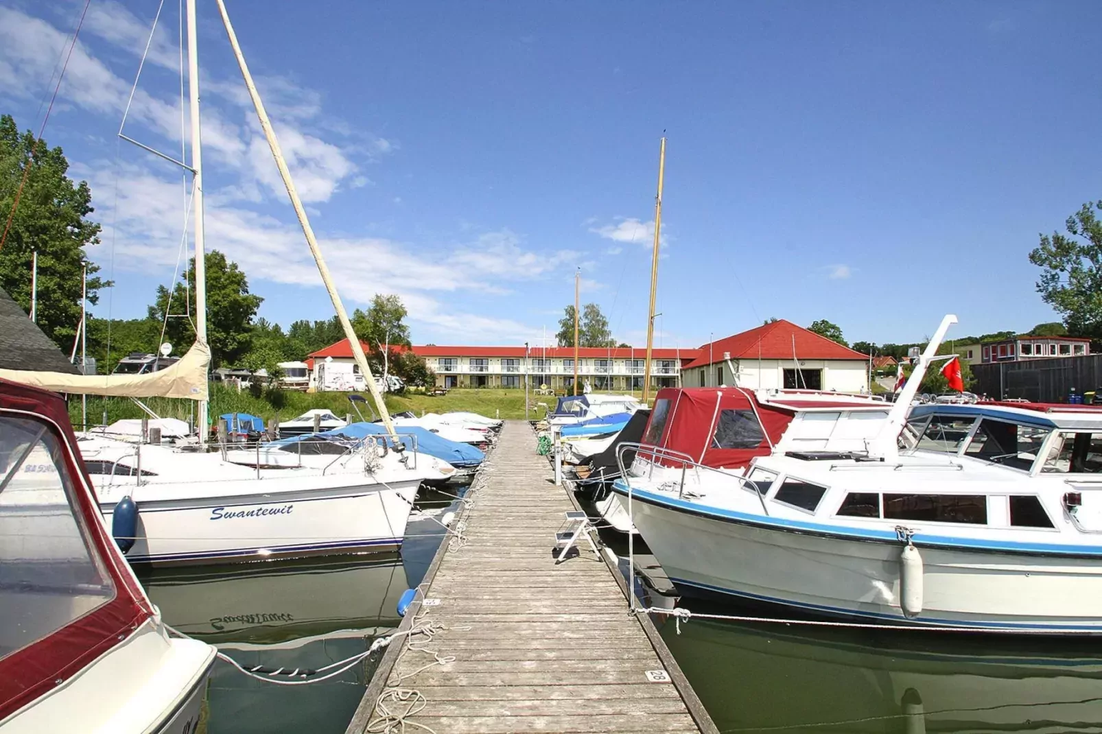 Appartements am Heidensee / EG 65qm 2 Erw u 2 Kinder-View summer