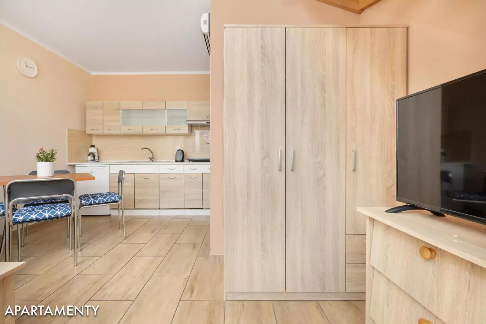 Apartamenty 4-osobowe Niechorze-Living room