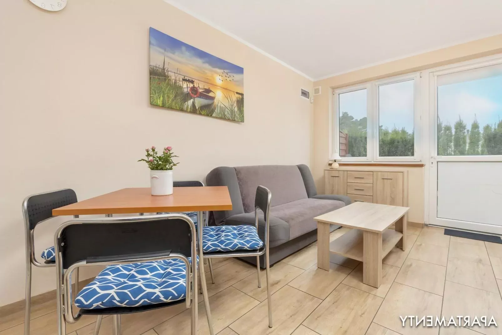 Apartamenty 4-osobowe Niechorze-Living room
