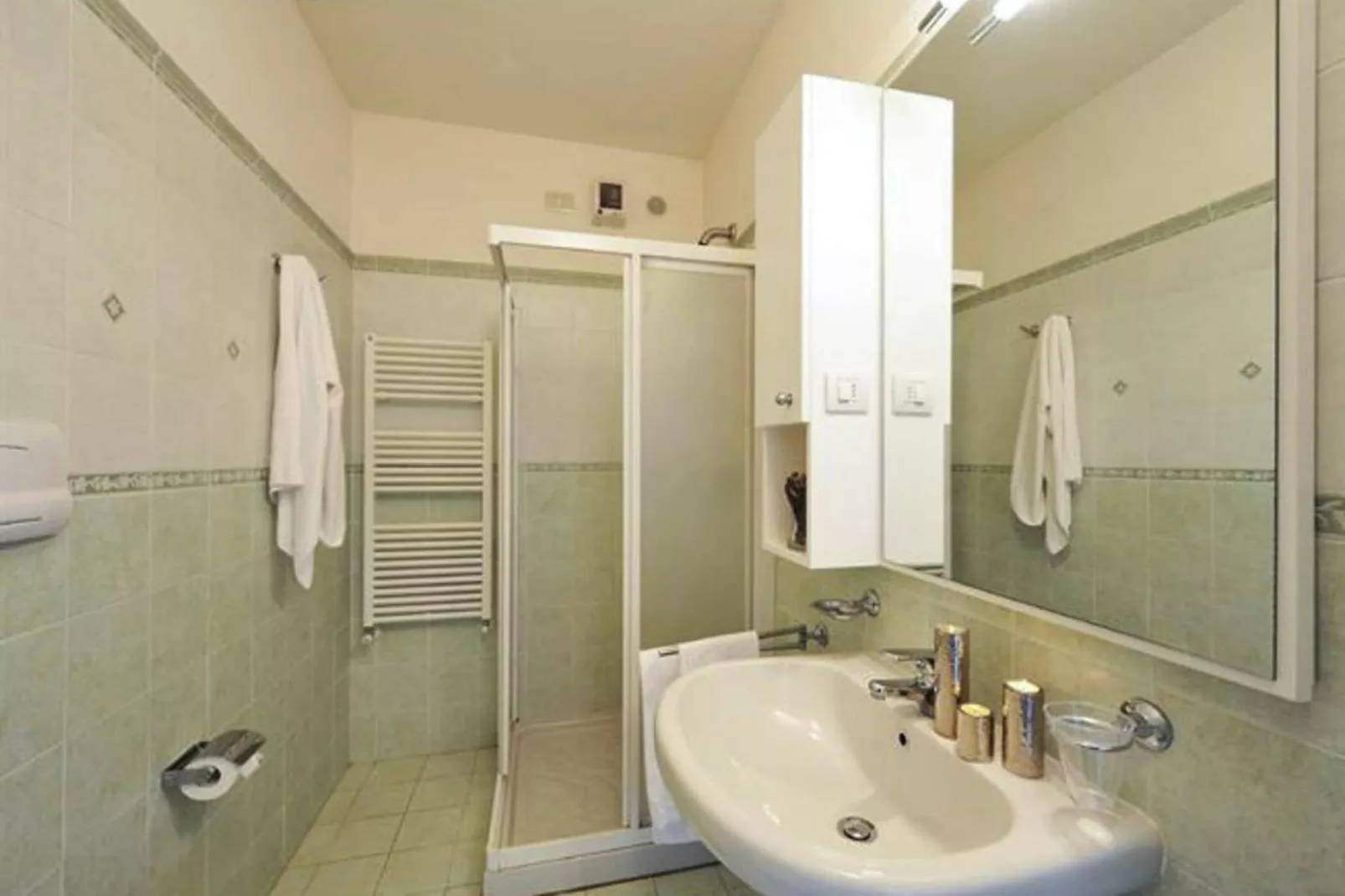 Residence Porto Letizia Porlezza  -B4 Palaca 1-room 4 pax Mountain View Deluxe P1MD4 8204-Bathroom