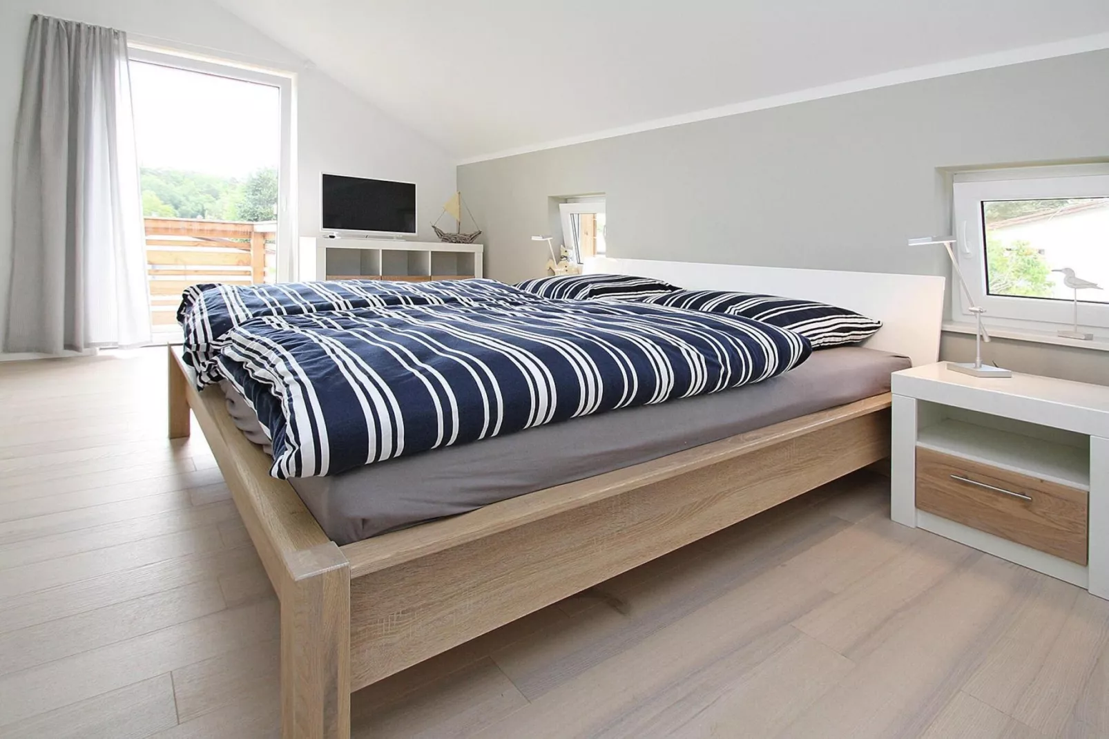Ferienhaus Min Kaat-Bedroom