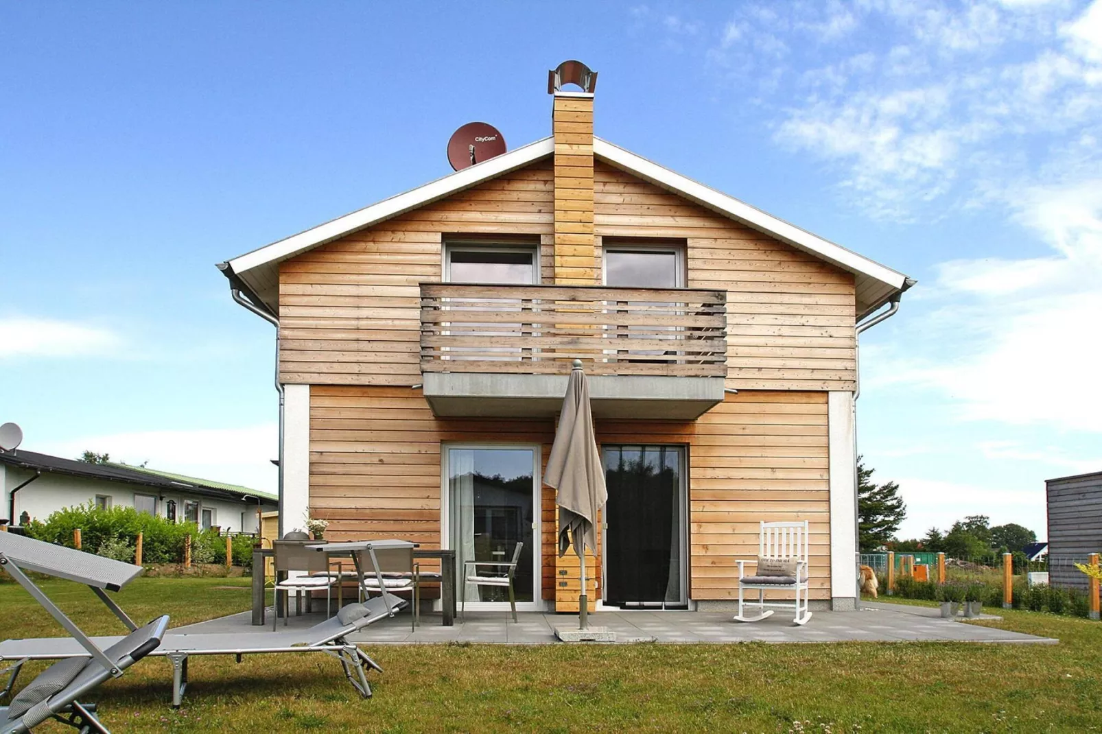 Ferienhaus Min Kaat-Exterior summer
