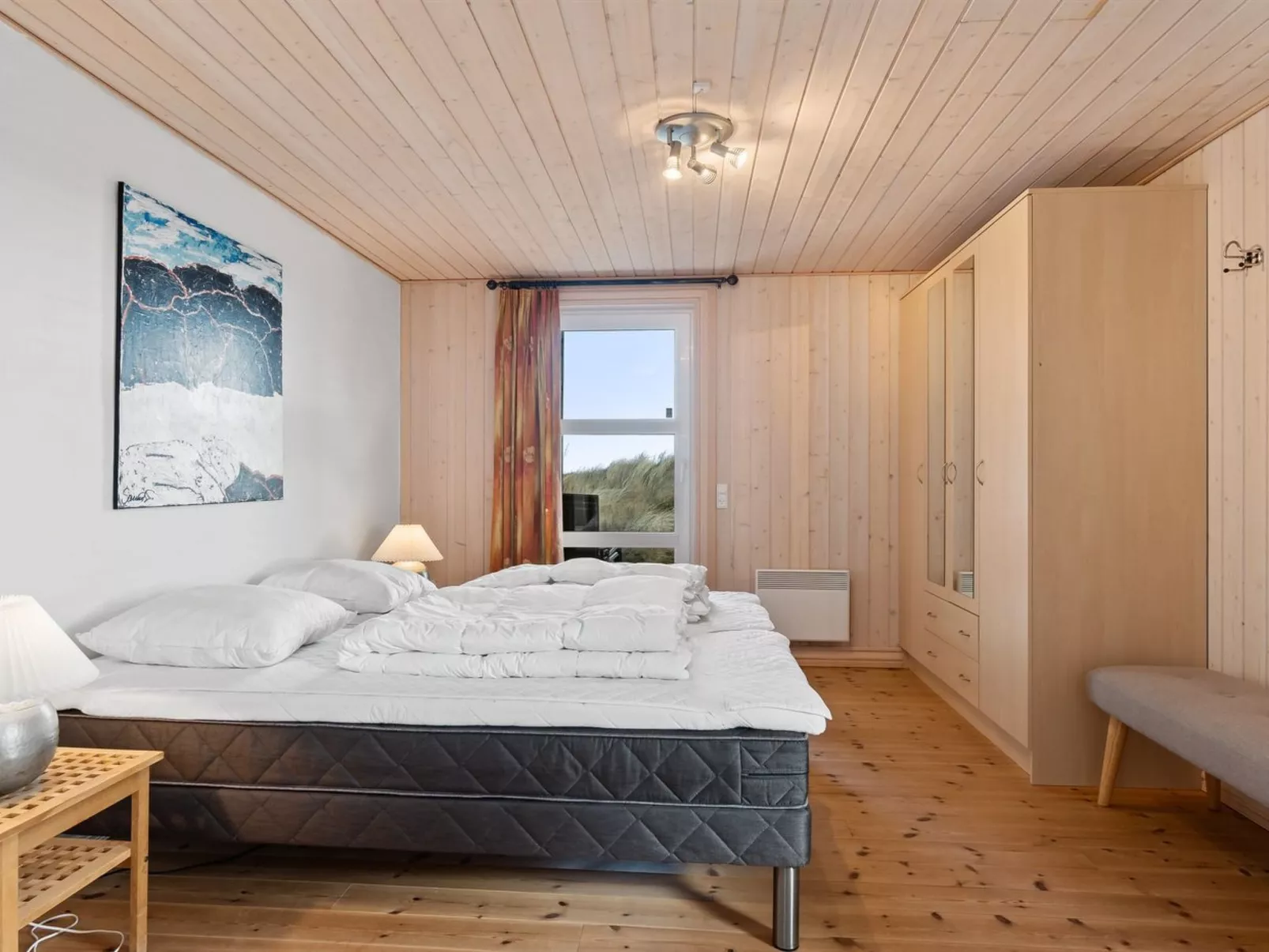 "Tahnee" - 450m from the sea-Inside