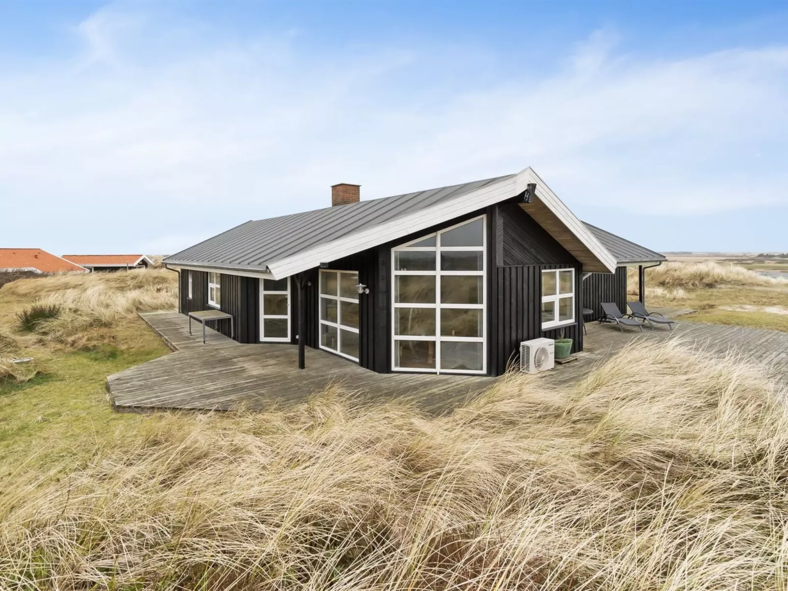 "Tahnee" - 450m from the sea-Outside