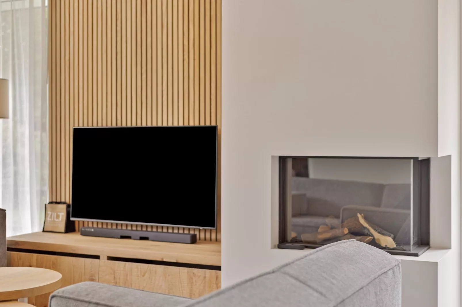 Leeuwerikenlaan 4-Living room