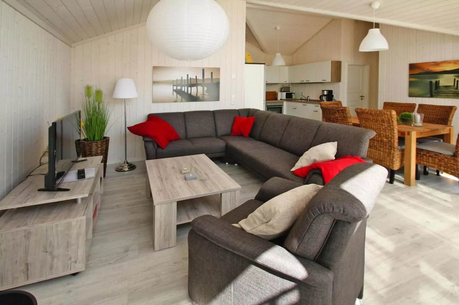 Seebrise 75 qm-Living room