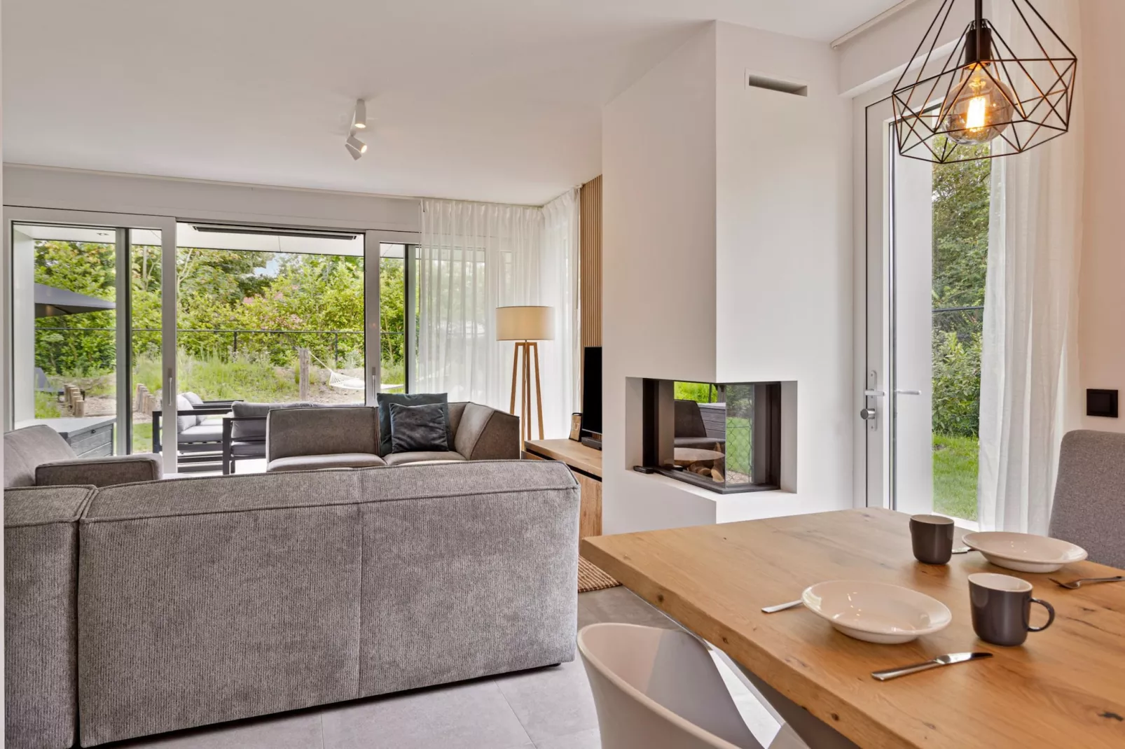 Leeuwerikenlaan 4-Living room