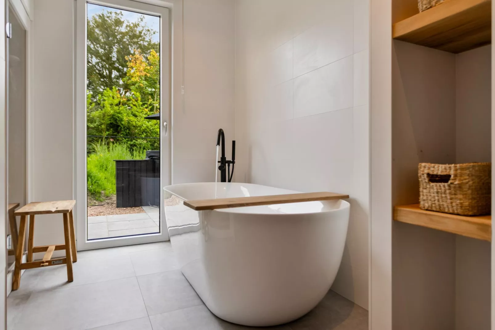 Leeuwerikenlaan 4-Bathroom