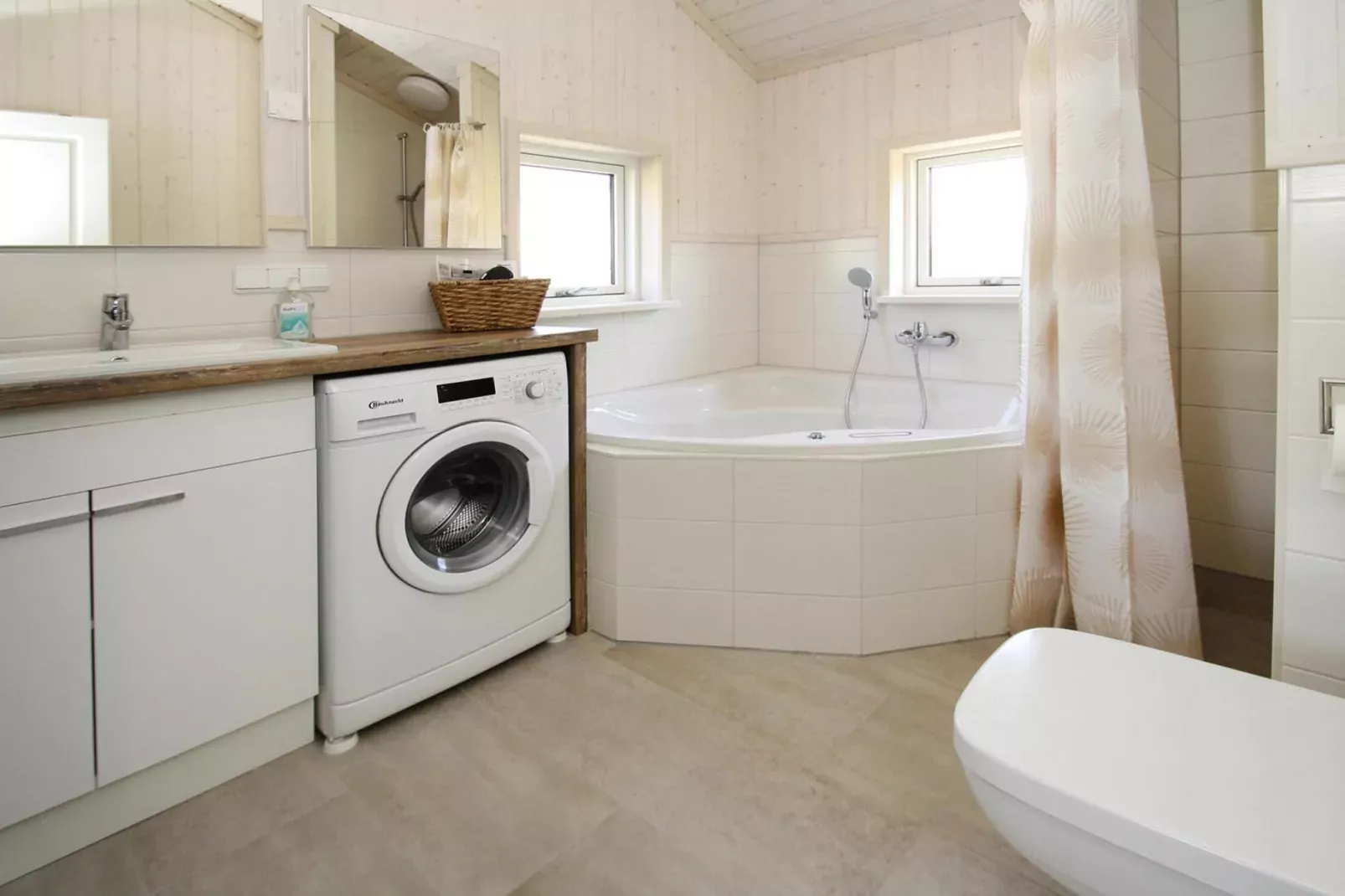 Seebrise 75 qm-Bathroom