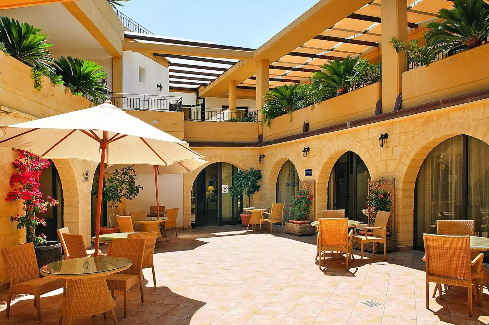 Apartments Dolcestate, Campofelice di Rocce-Bilo 2/4 pax-Exterior summer