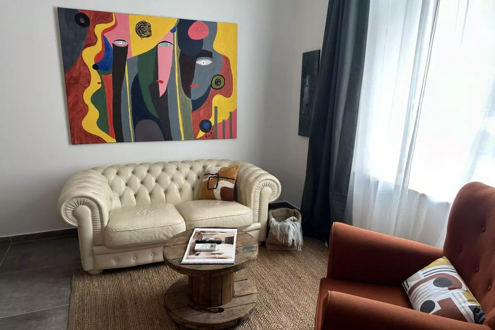 Apartment Urban Living-Wohnzimmer