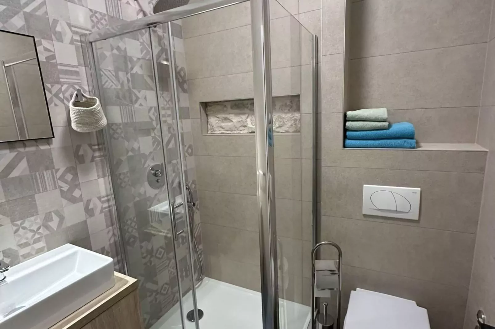 Apartment Urban Living-Badezimmer