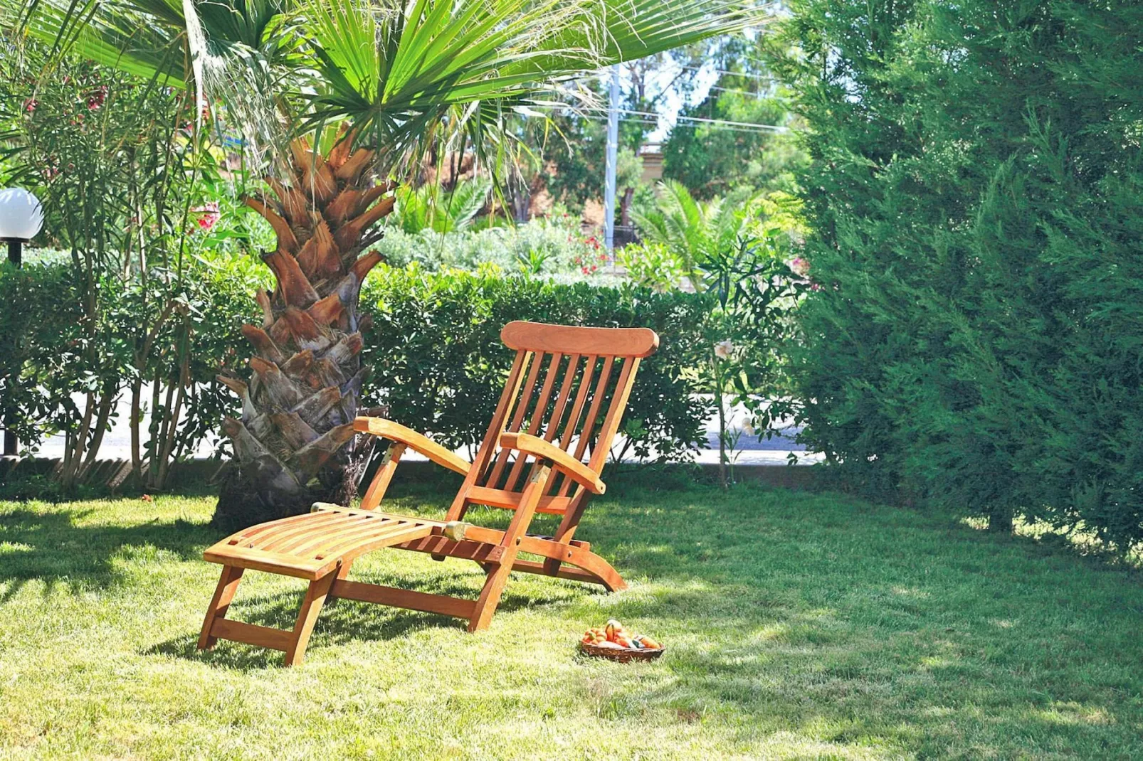 Apartments Dolcestate, Campofelice di Rocce-Bilo 2/4 pax-Gardens summer