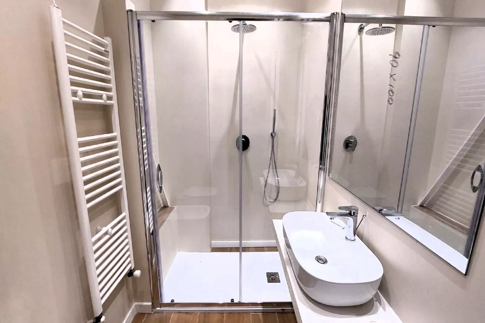 IL CUORE DI CALABRIA-Bathroom