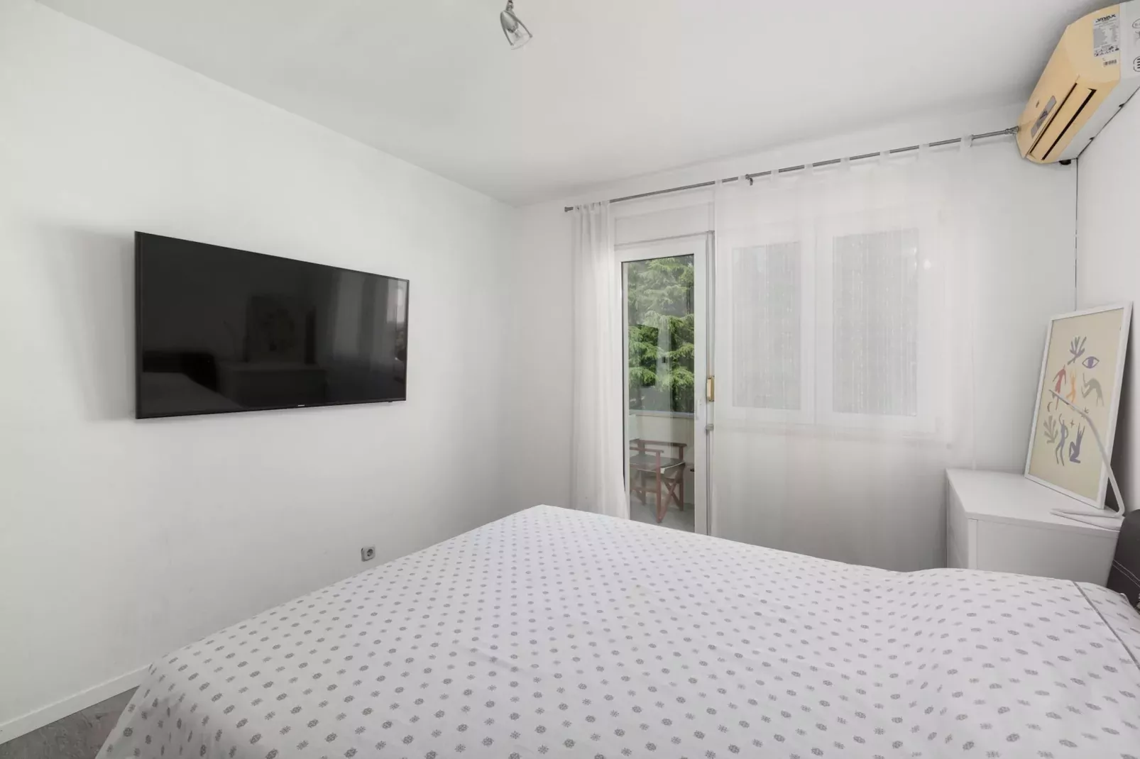 Premium Apartment Noelle-Bedroom