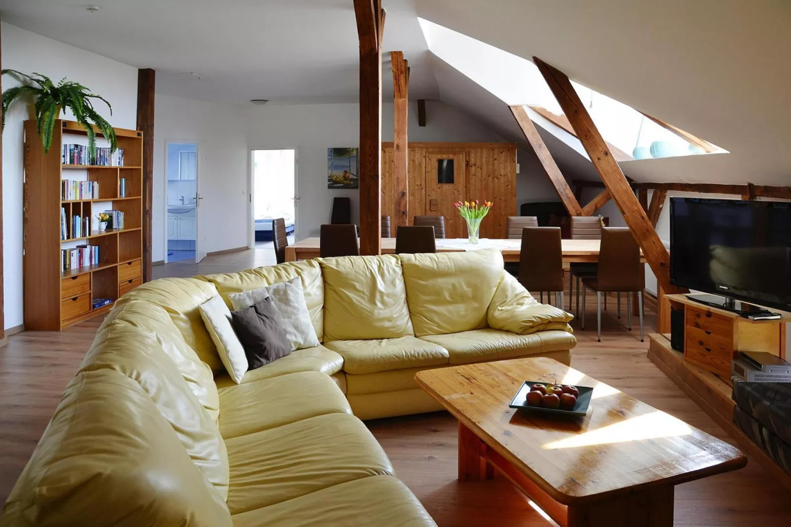 Fewo im OG 180 qm-Living room