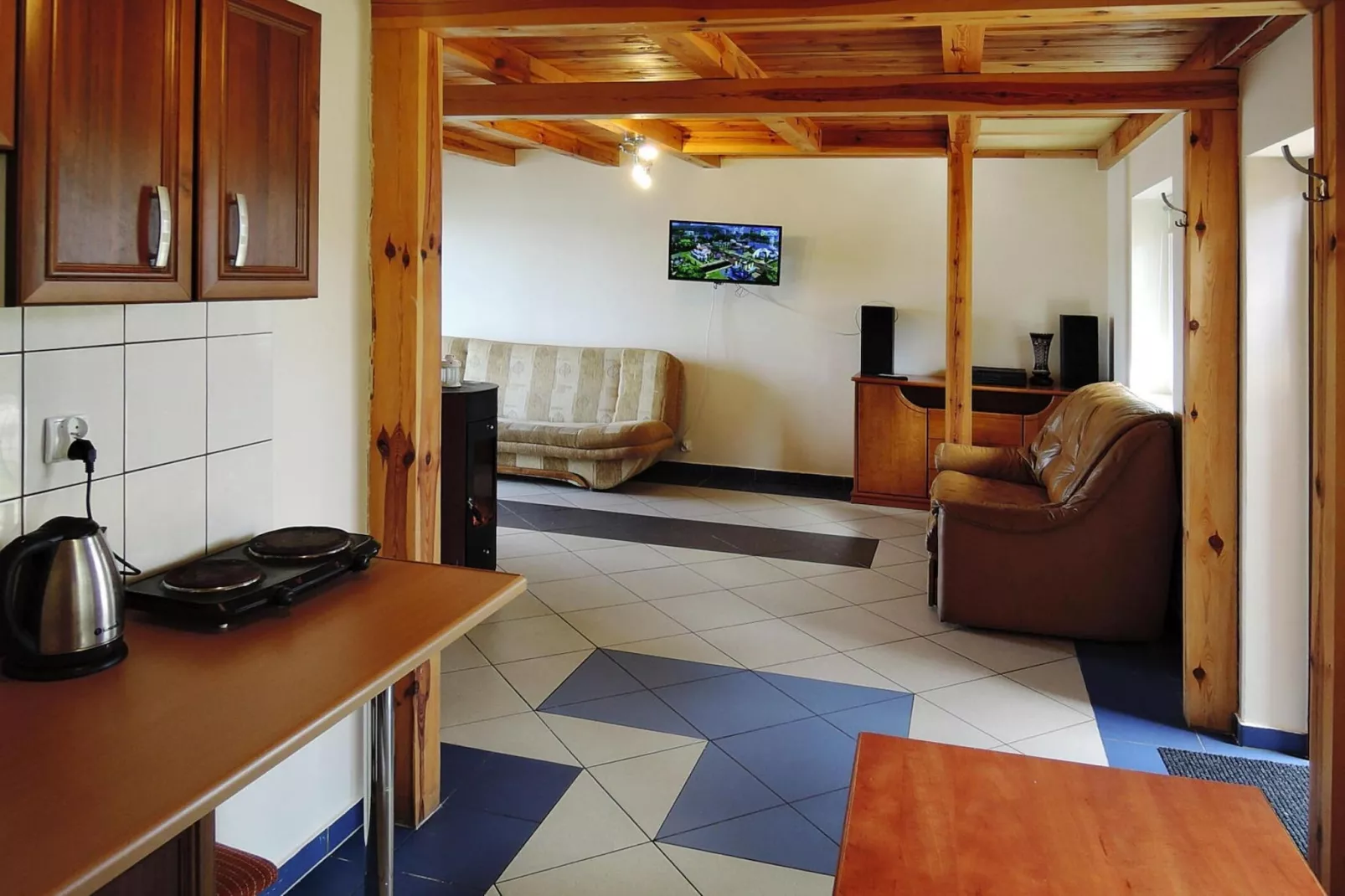 Holiday complex in Jezierzyce by Szczecin at the lake 30 qm for 4 persons Typ C Zolty-Living room