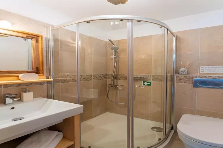 Villa Benka-Bathroom