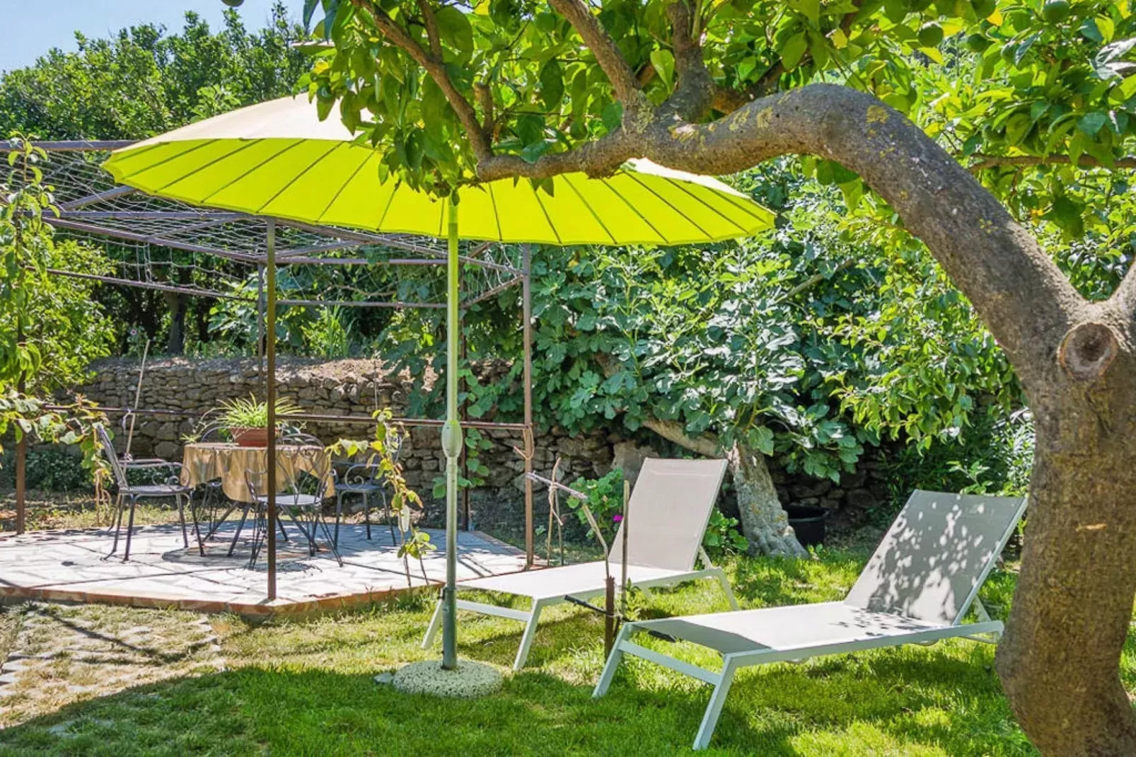 Holiday home, Castiglione di Sicilia-Casa Regina Pacis-Jardin d'été
