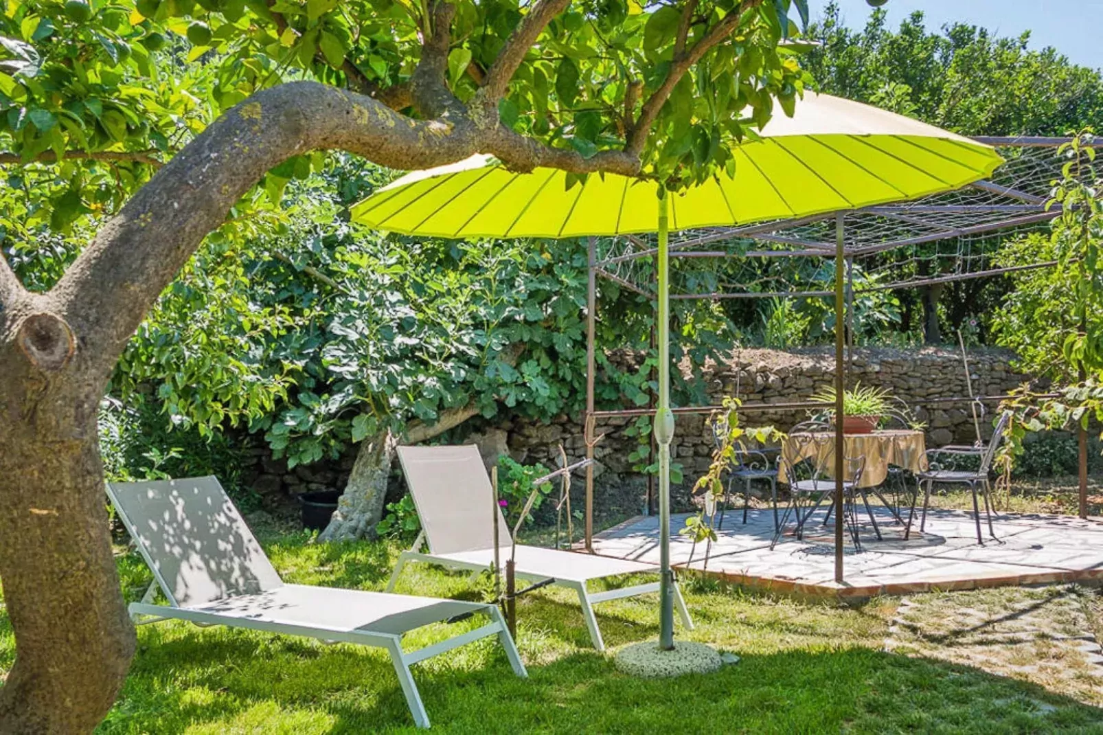 Holiday home, Castiglione di Sicilia-Casa Regina Pacis-Jardin d'été