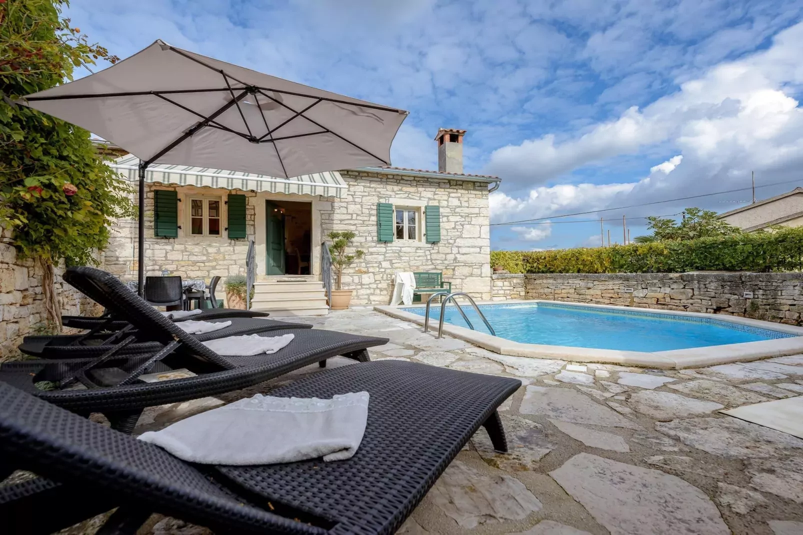 Casa Antignana-Pool