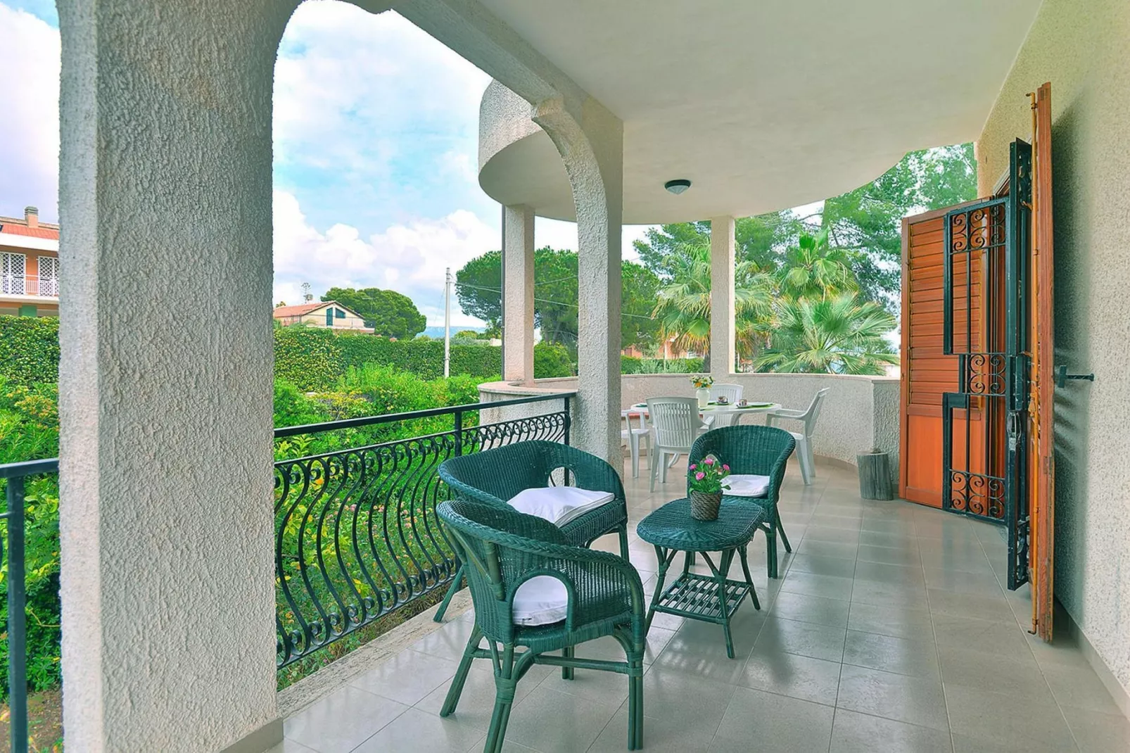 Holiday home, Fontane Bianche-Villa Sara-Terrace balcony