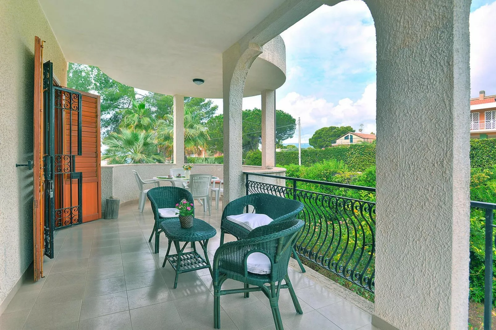 Holiday home, Fontane Bianche-Villa Sara-Terrace balcony