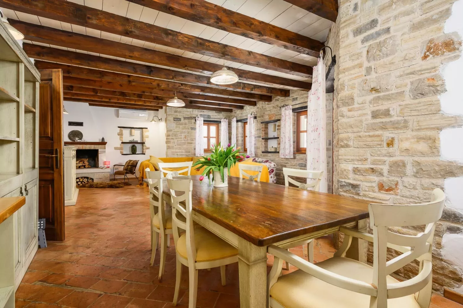 Villa Elaya-Dining room