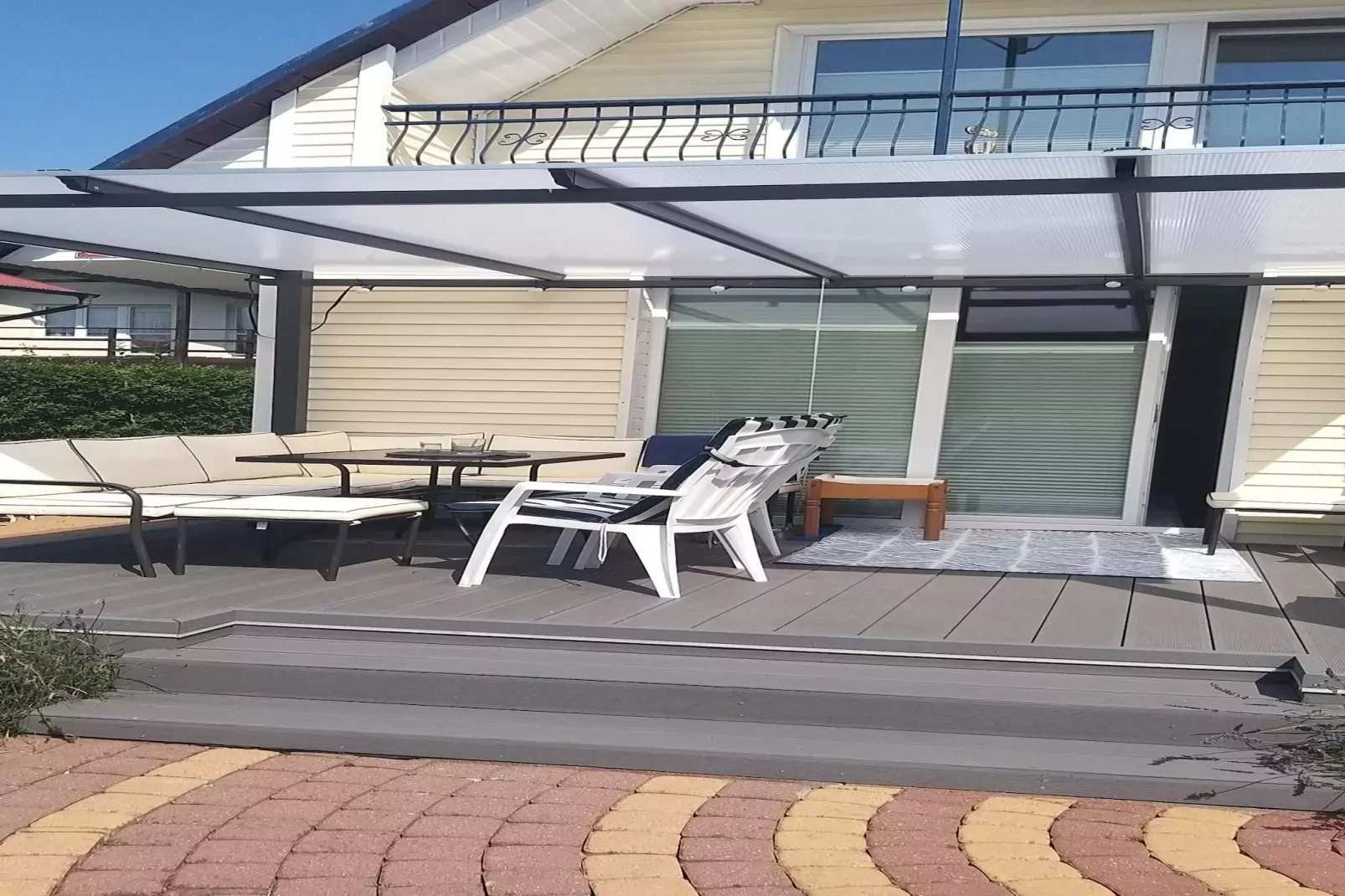 Holiday home Seahorse Rowy-Terrace balcony