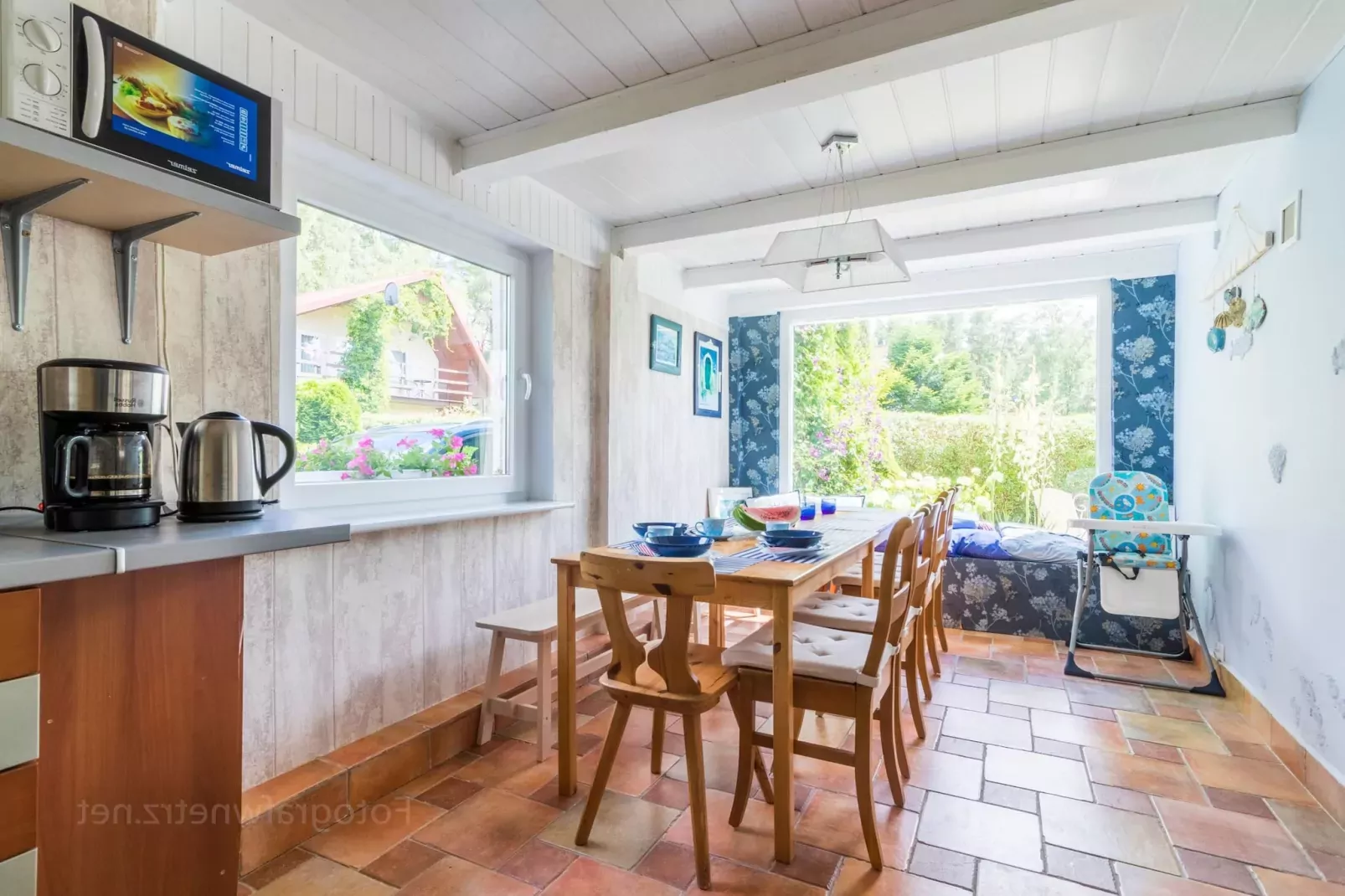 Holiday home Seahorse Rowy-Dining room