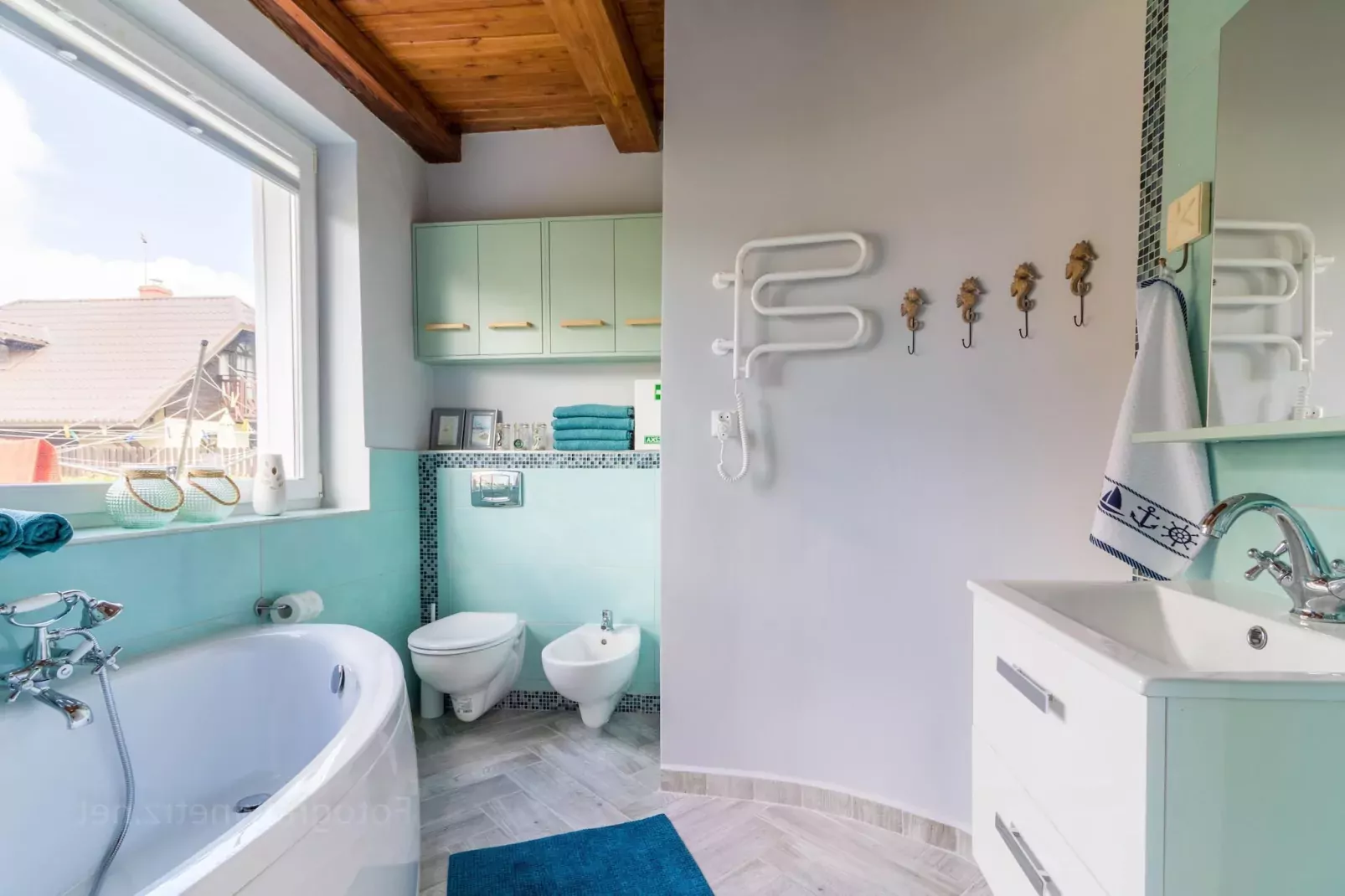Holiday home Seahorse Rowy-Bathroom