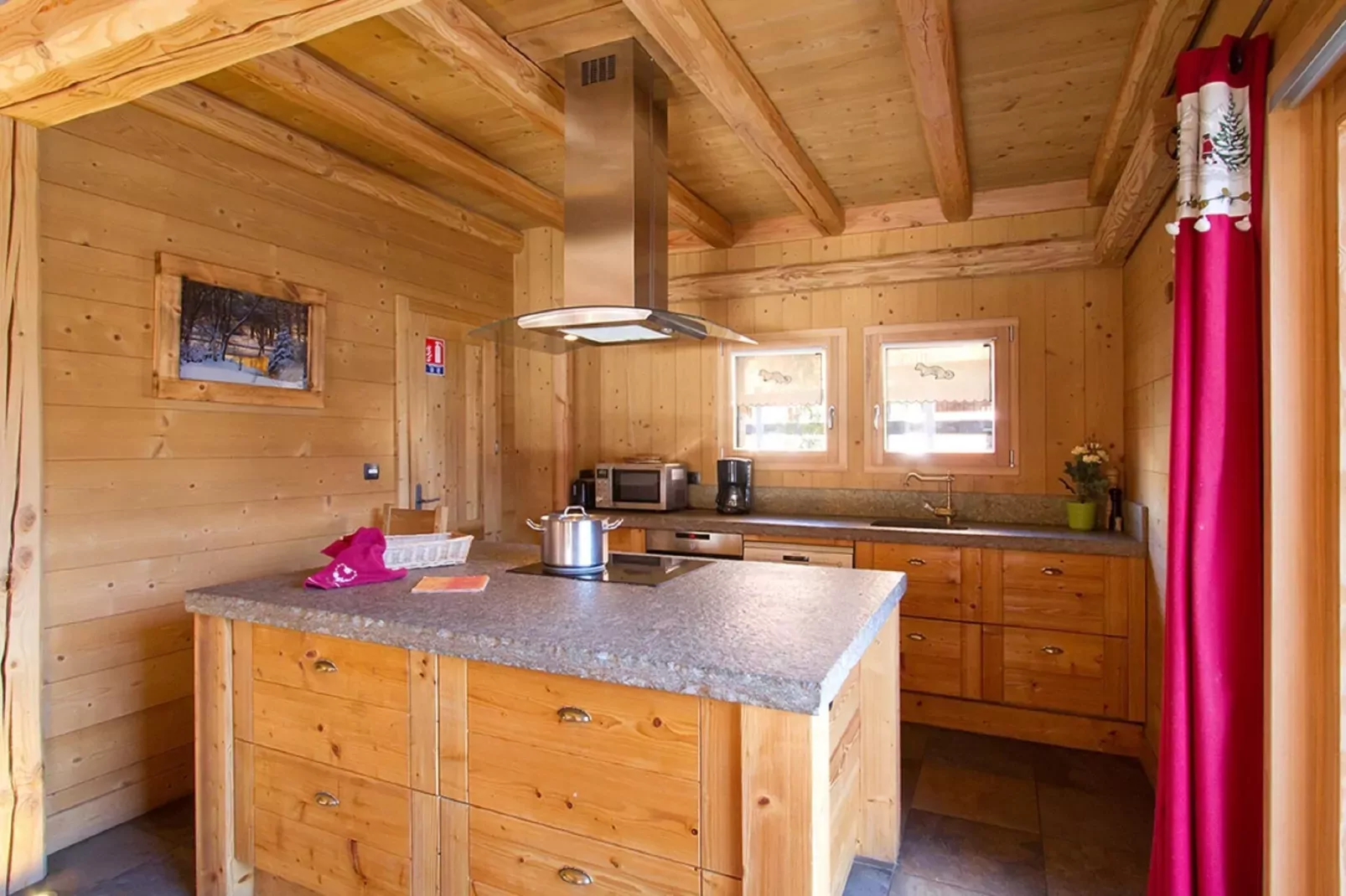 Chalet Le Prestige Lodge-Kitchen