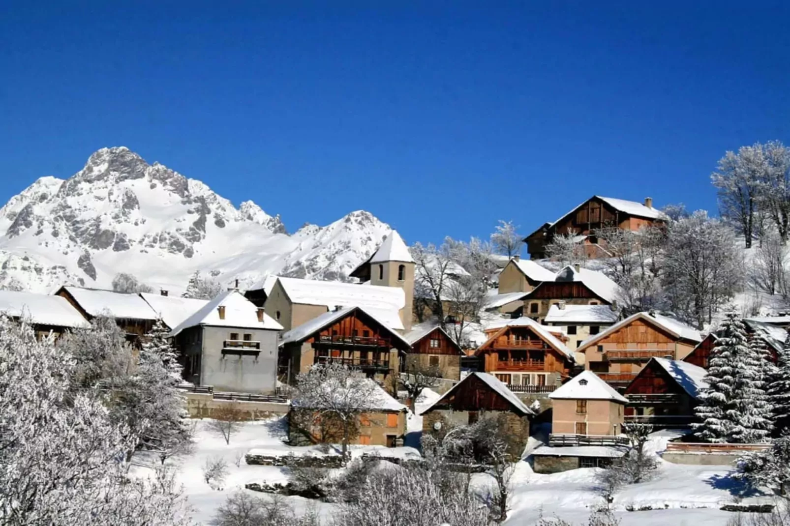 Chalet Le Prestige Lodge-Area winter 5km