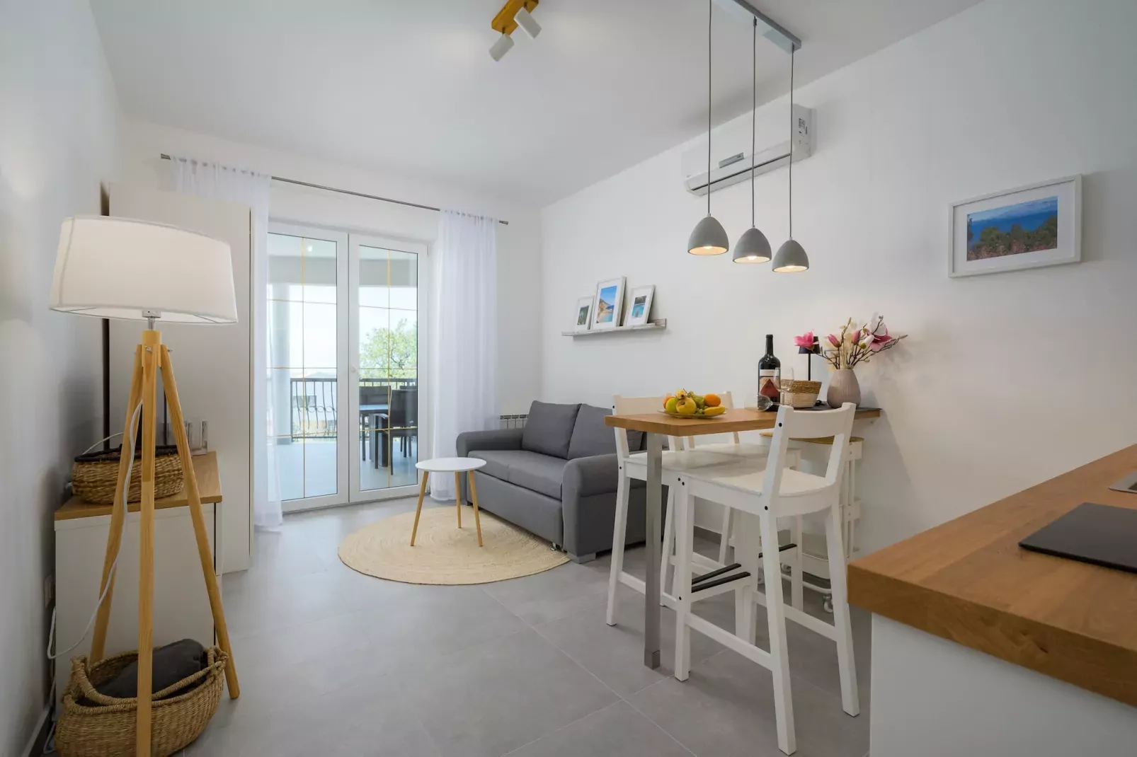 Premium Apartment  Muha II-Living room