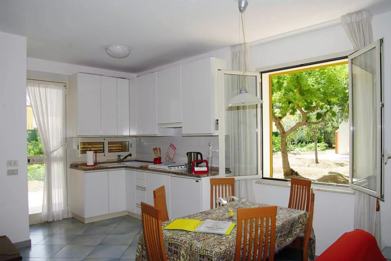 Residence Fontana Barone, Cefalù-Villette-Salle à manger