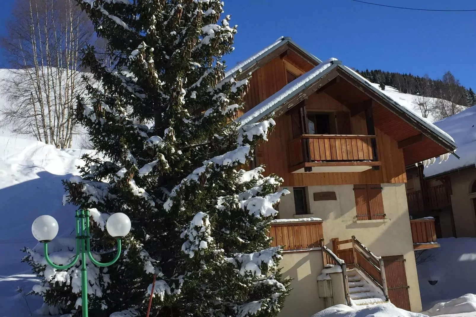 Chalet Erika-Exterior winter