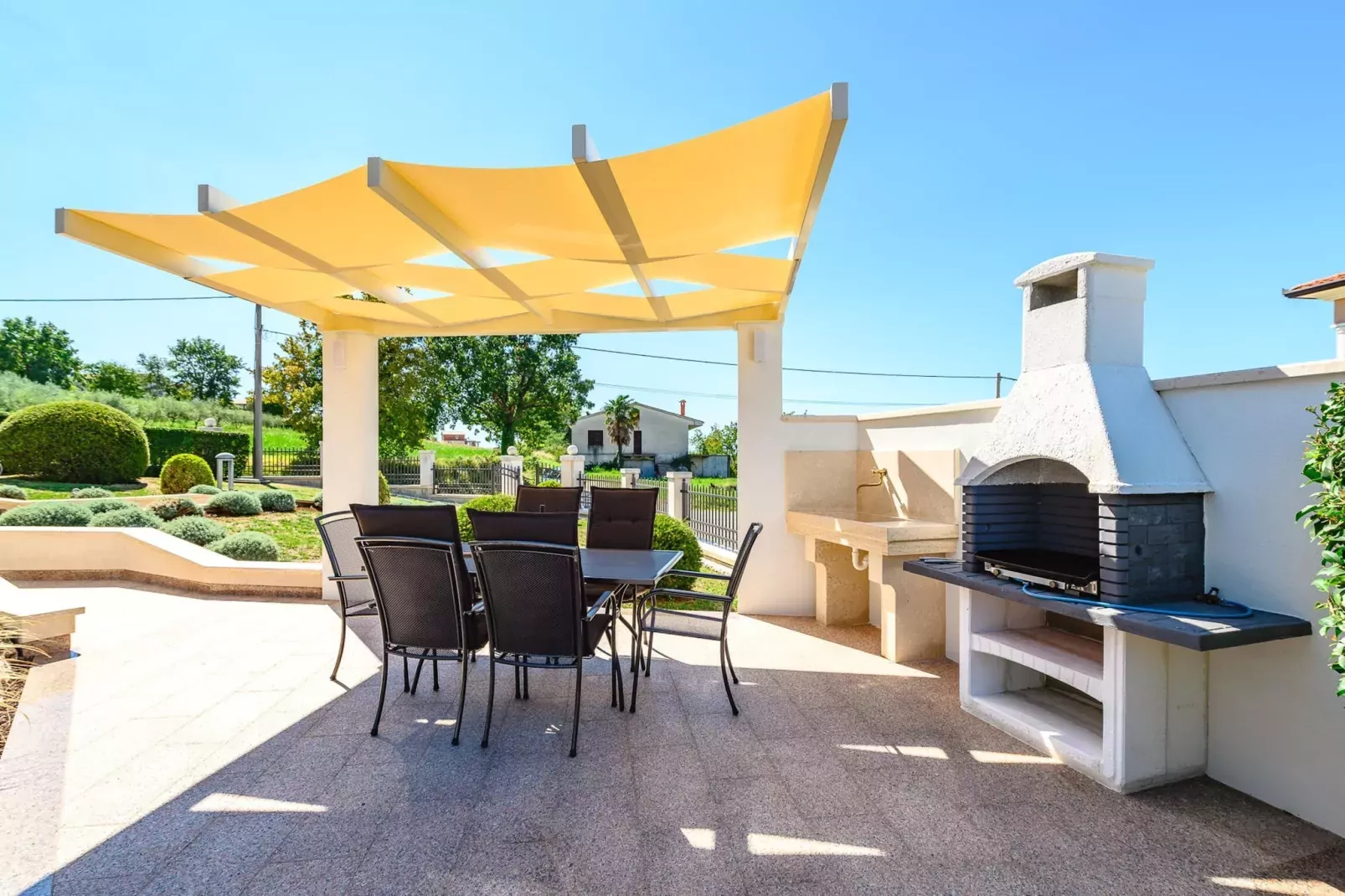 Premium Apartment Silvia II with private pool-Terrace balcony