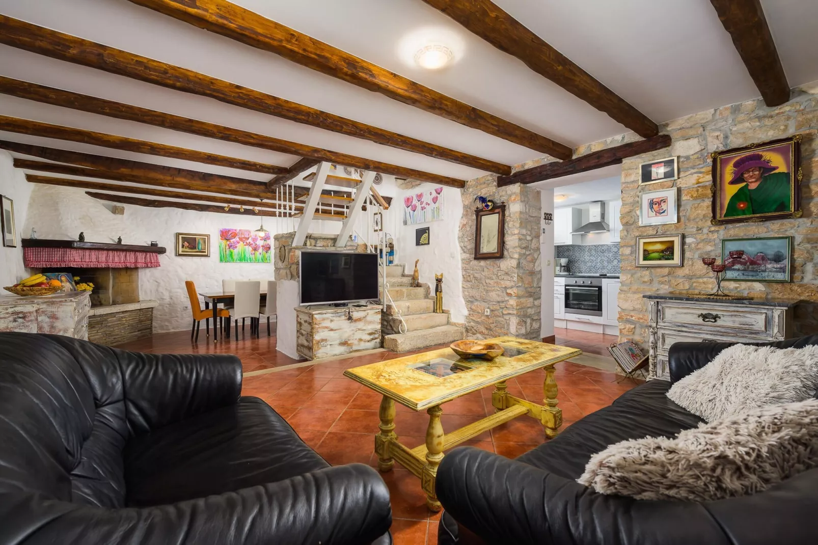 Casa Biguli-Living room