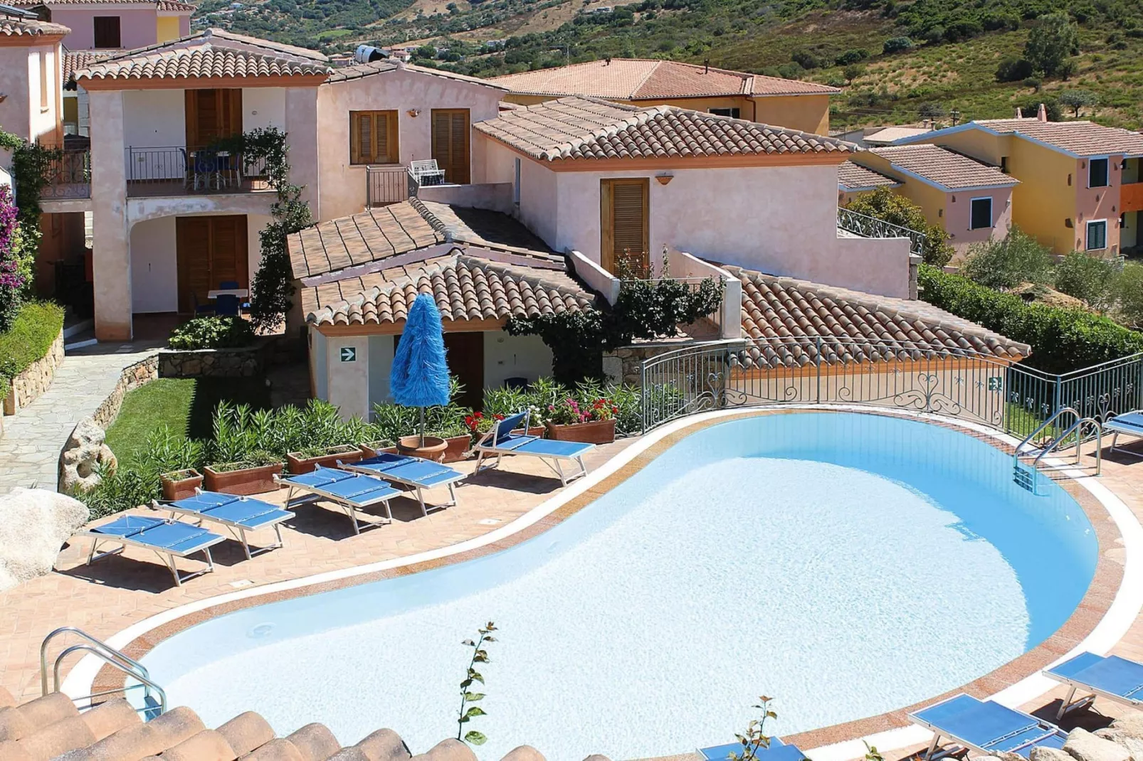 Residence Bouganvillage Tanaunella - Type Trilo 6-Pool