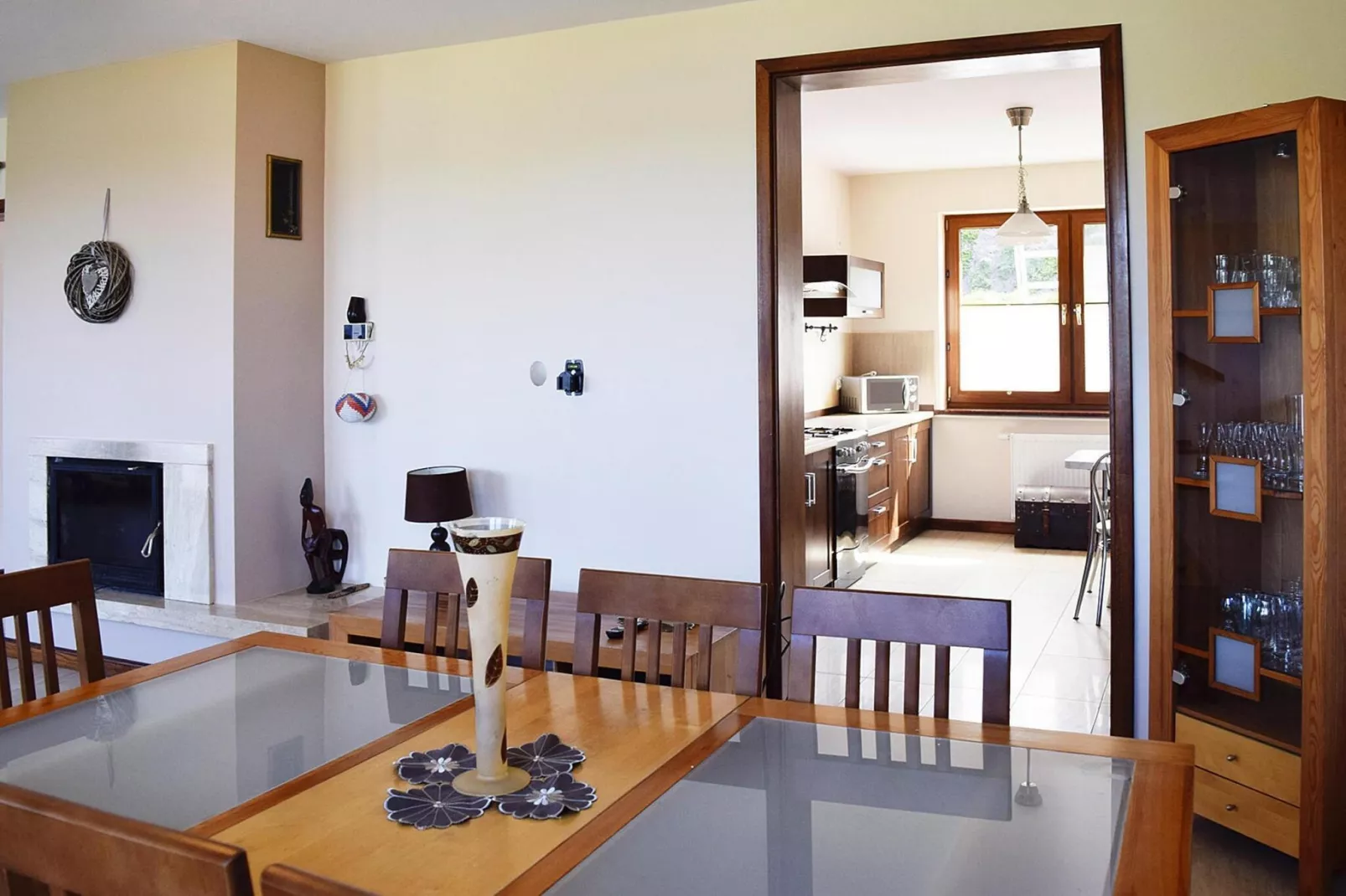 Holiday home at the lake in Kiedrowice-Dining room