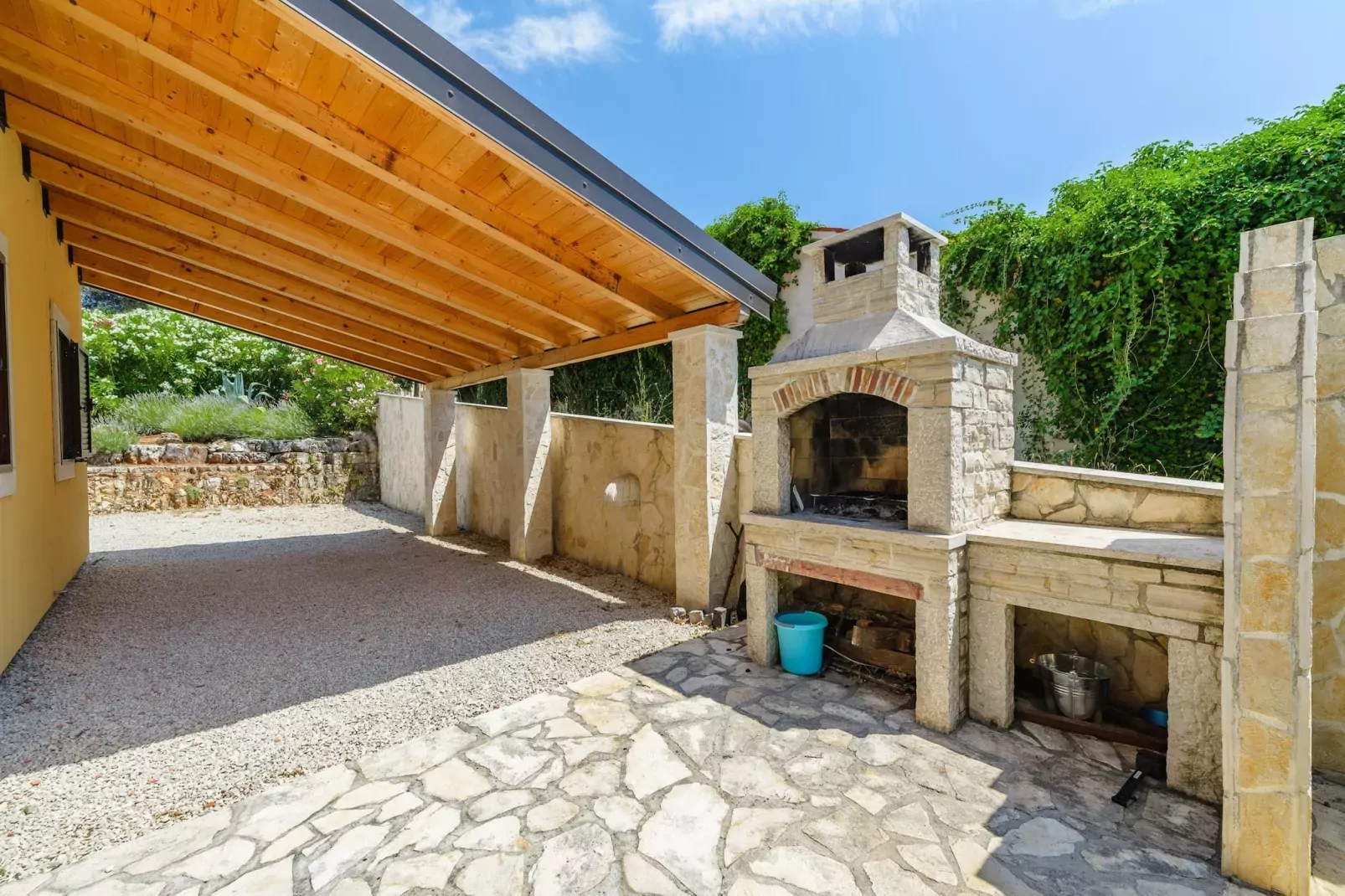 Villa Hrast Bacva-Facilities