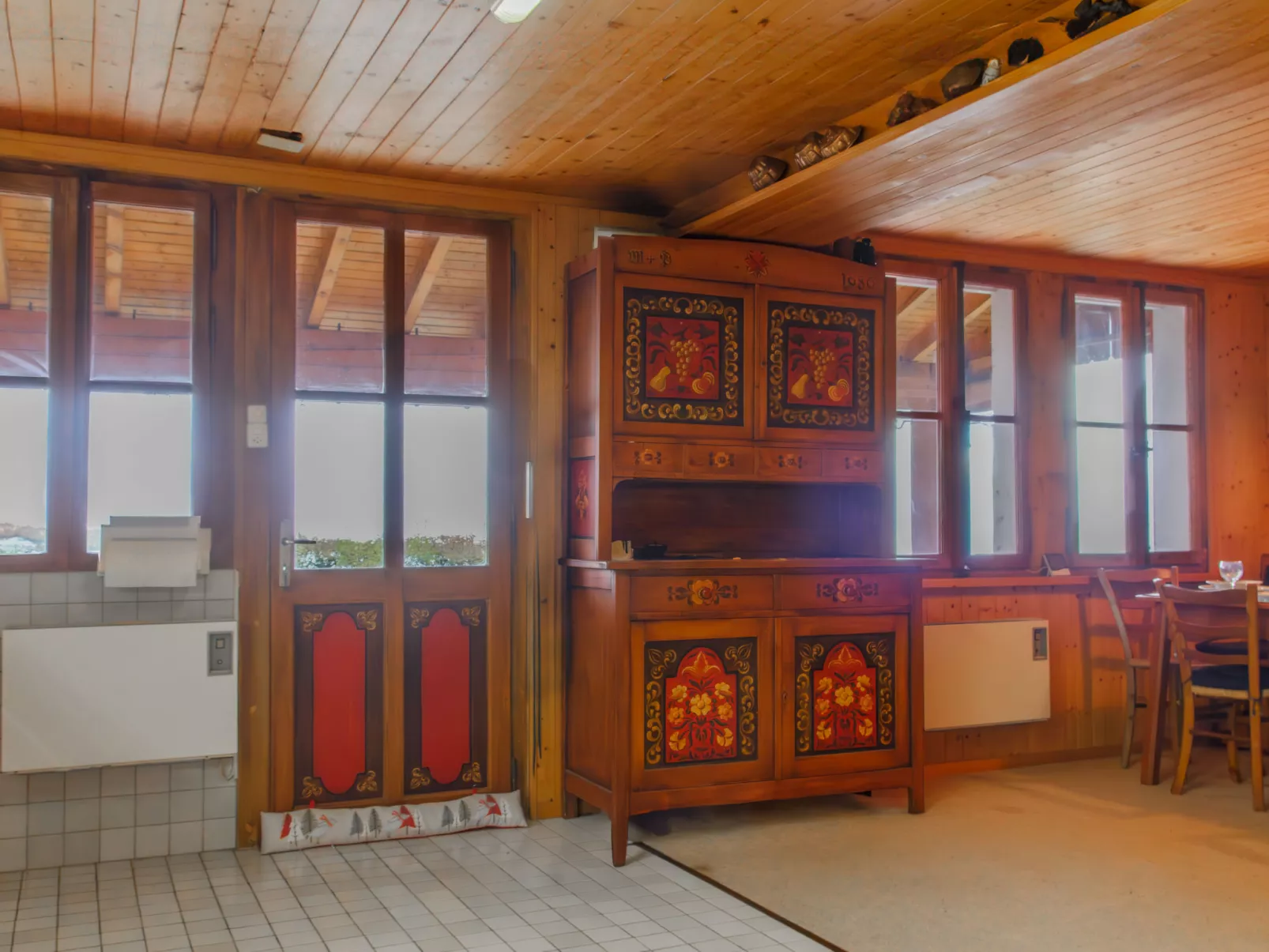 Le Cabanon-Inside