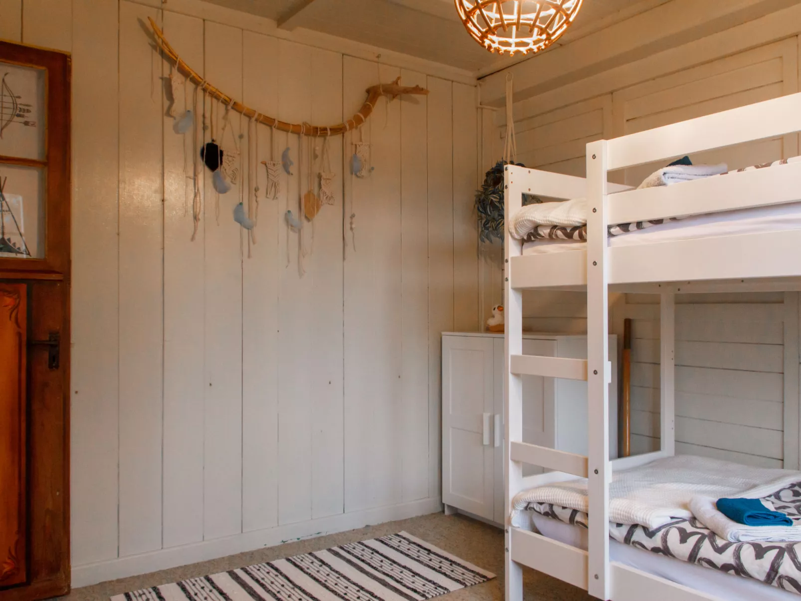 Le Cabanon-Inside